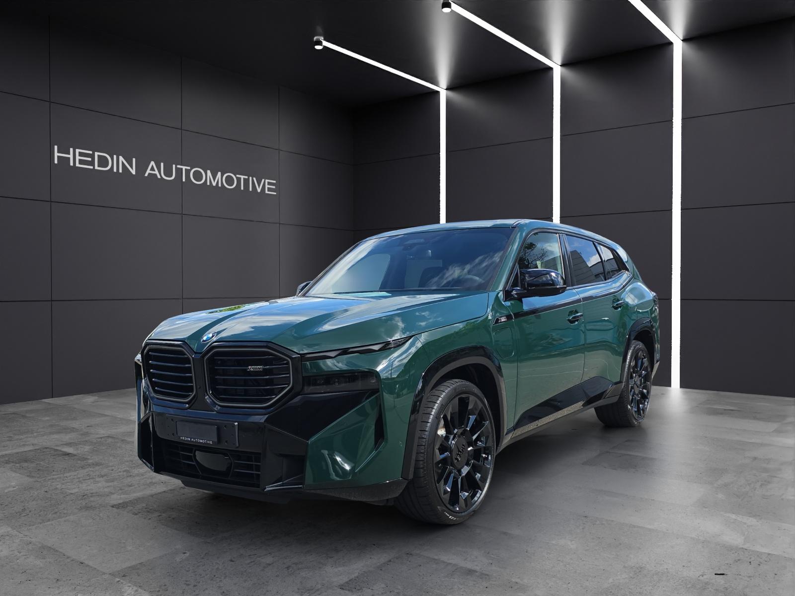 BMW XM 50e Plug-in Hybrid SUV / Geländewagen