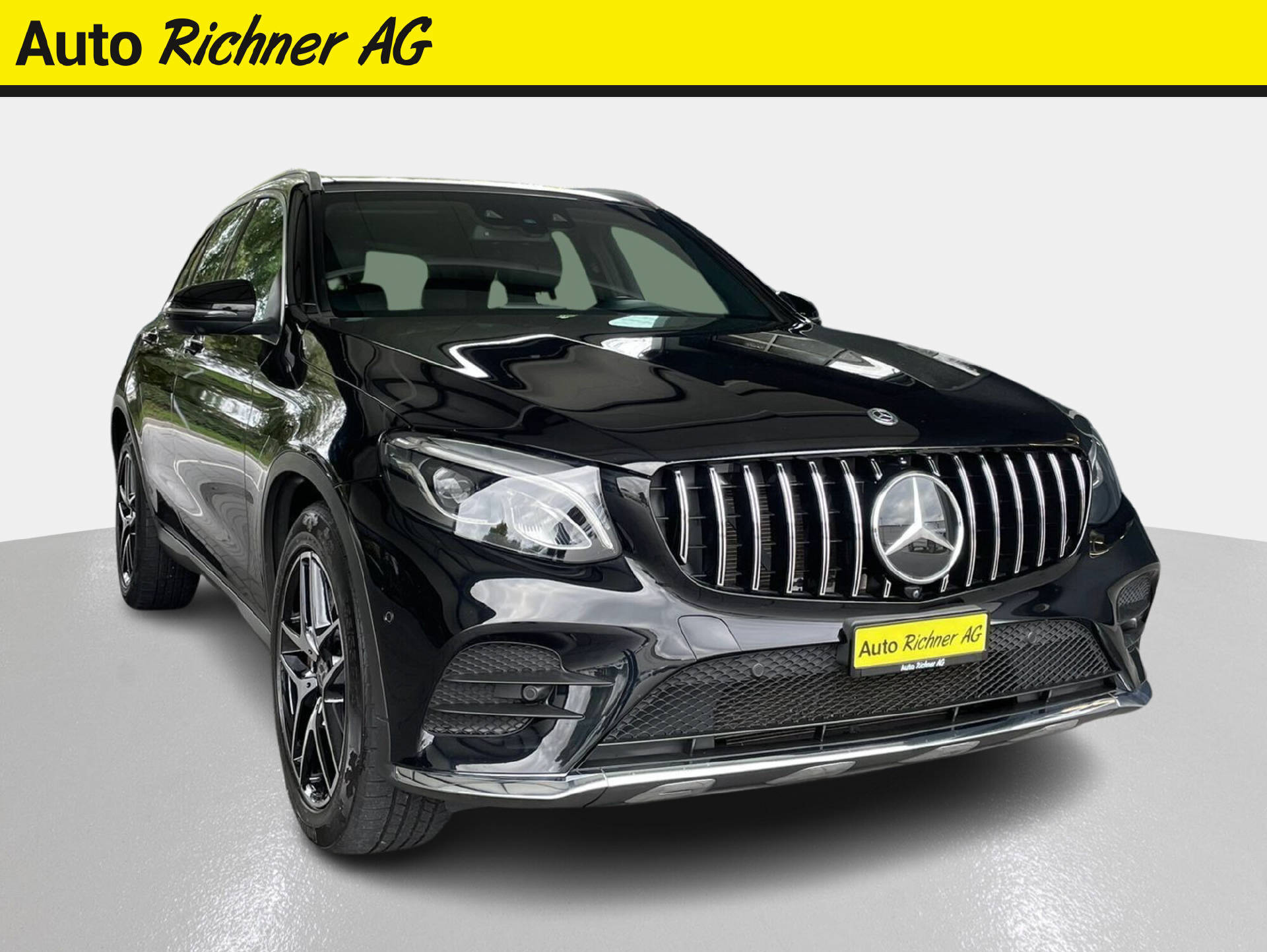 MERCEDES-BENZ GLC 250 AMG Line 4m-0