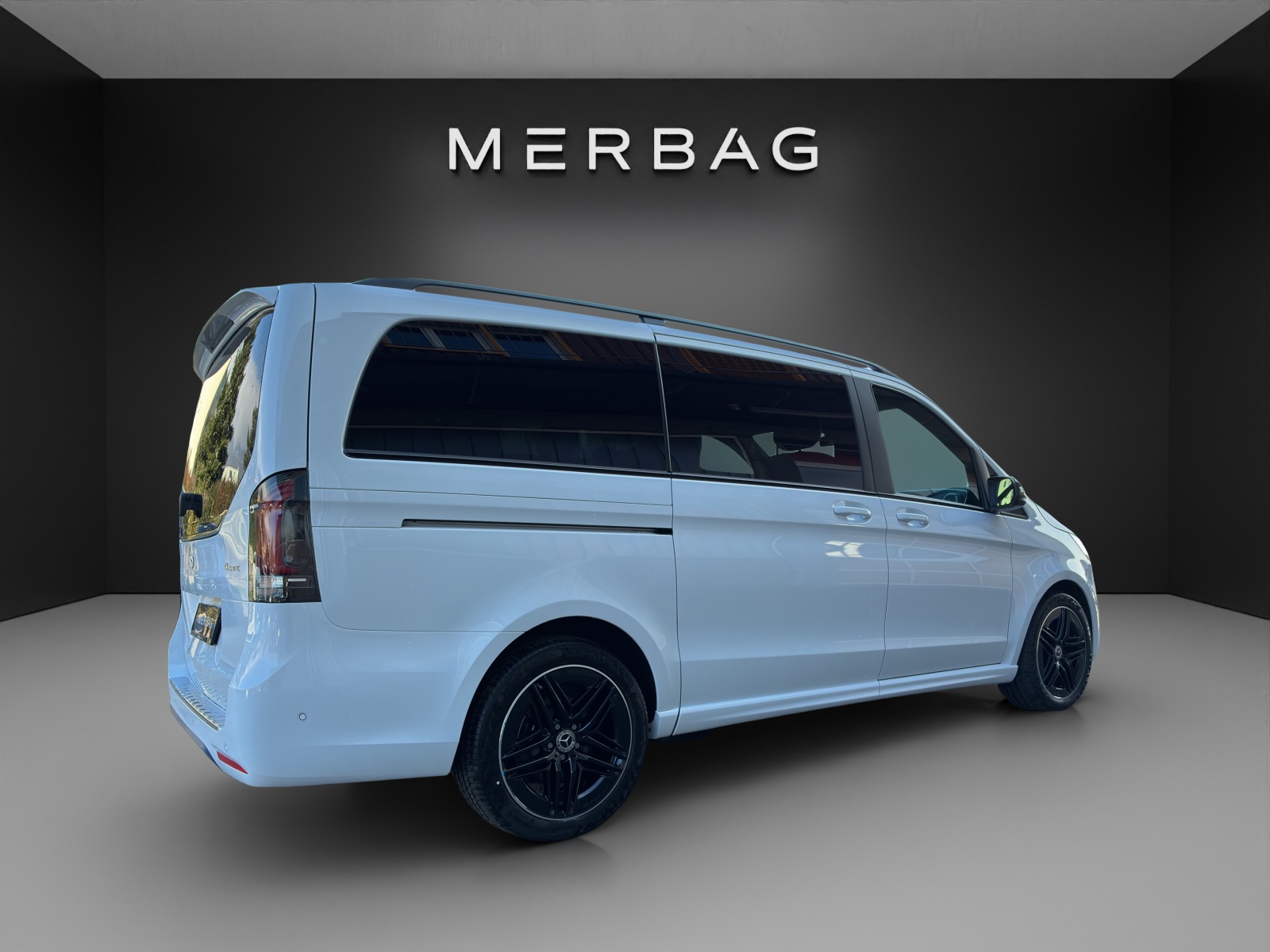 MERCEDES-BENZ Exclusive Swiss Edition - 6