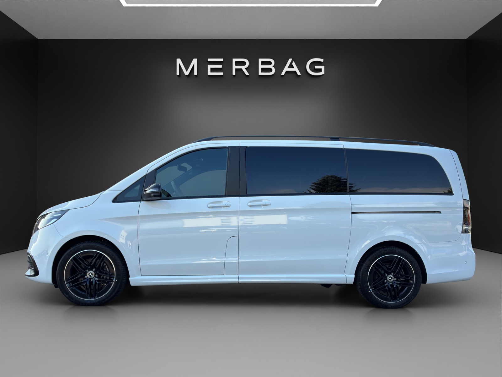 MERCEDES-BENZ Exclusive Swiss Edition - 3