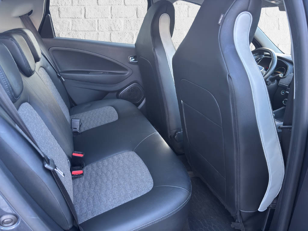 RENAULT Zoe R135 Intens (Batterie Miete) - 11