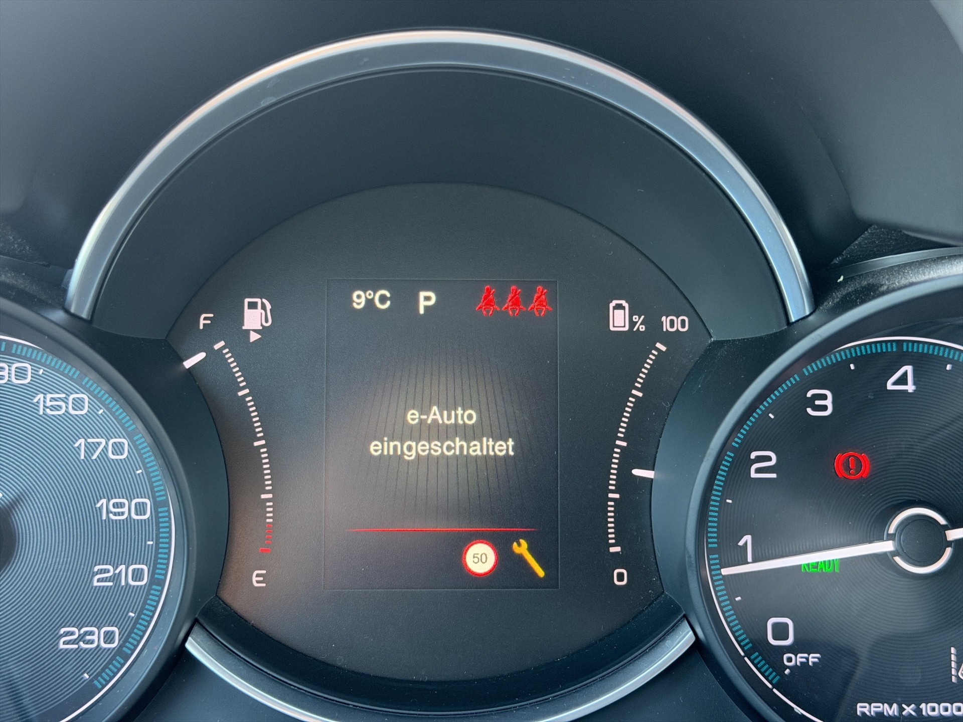 FIAT 500 X 1.5 Hybrid Sport - 30