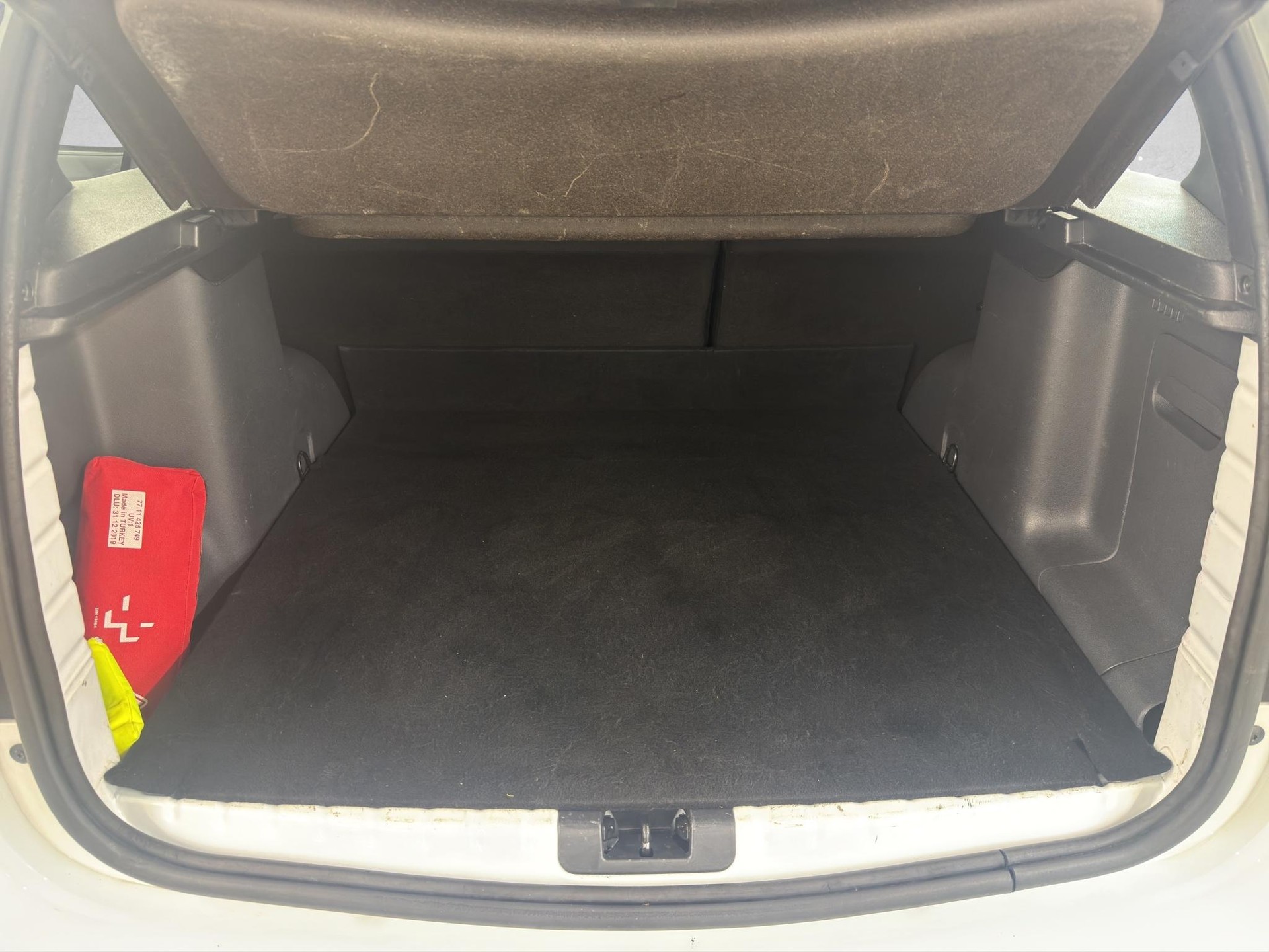 DACIA Duster 1.6 Lauréate 4x4 - 16