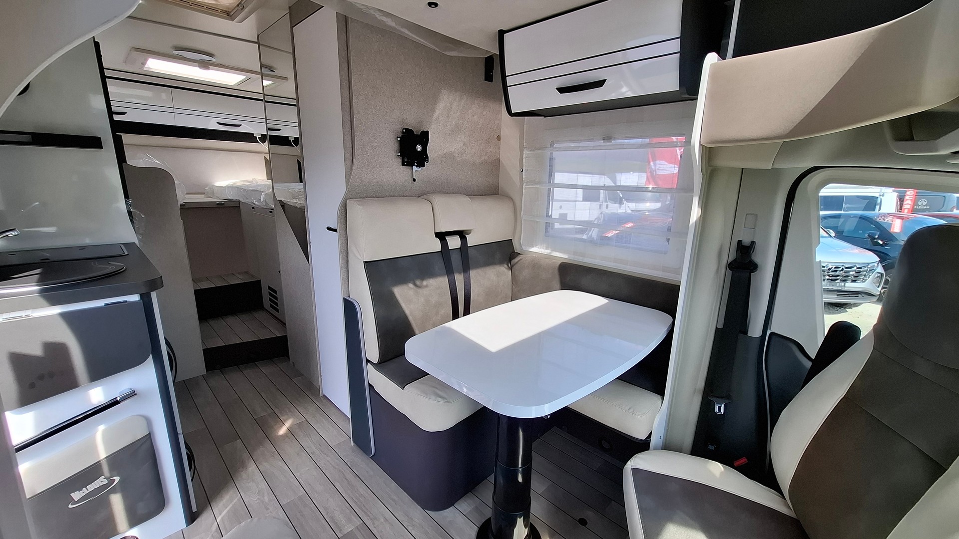 MCLOUIS MC4 365 Swiss Edition - 5