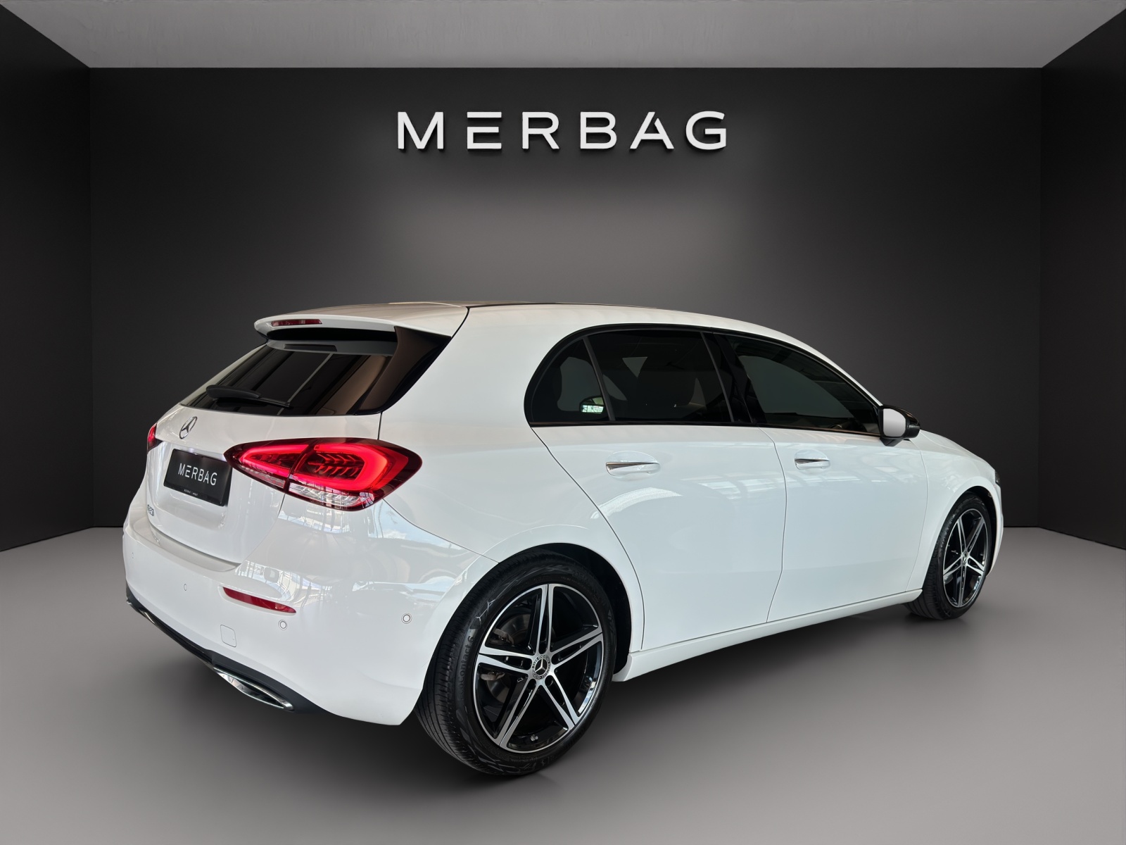 MERCEDES-BENZ A 180 Night Star - 6