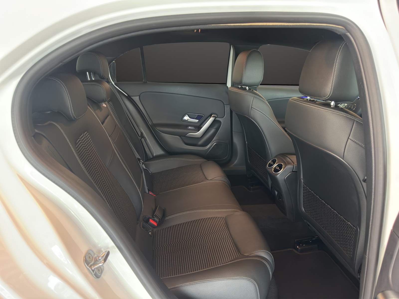 MERCEDES-BENZ A 180 Night Star - 12