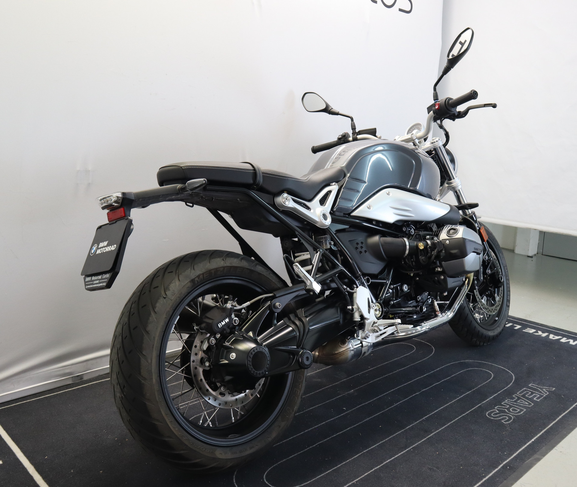 BMW R nineT Pure - 3