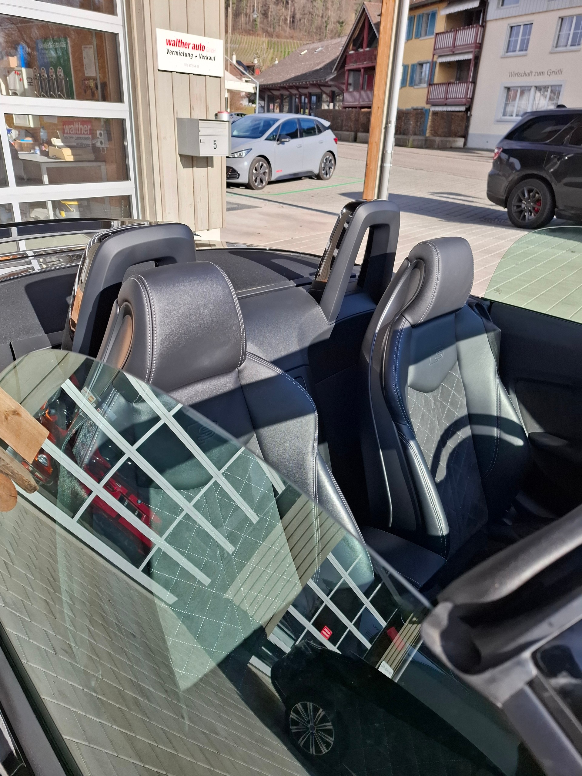 AUDI TTS Roadster 2.0 TFSI quattro S-Tronic - 9