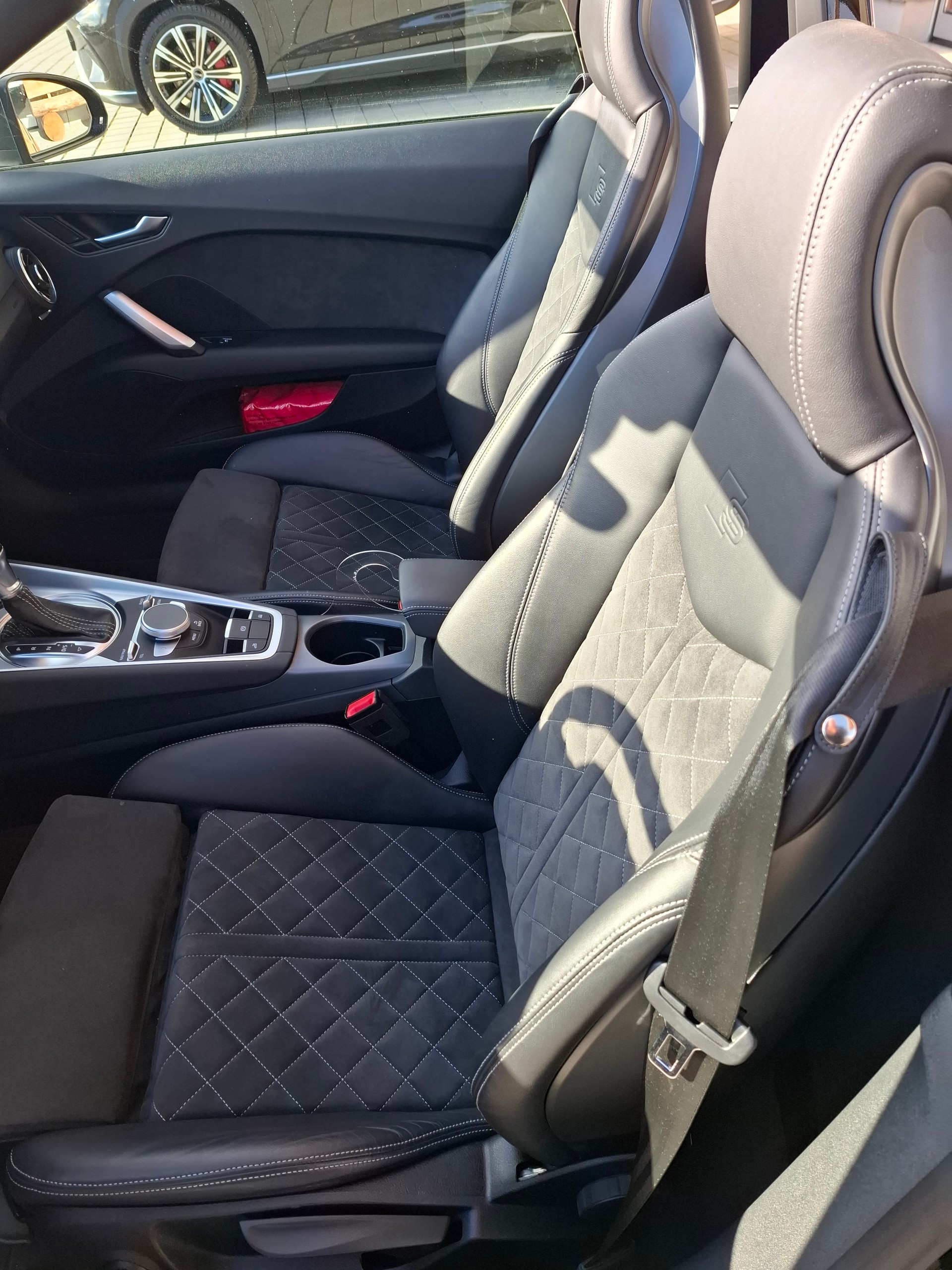 AUDI TTS Roadster 2.0 TFSI quattro S-Tronic - 8