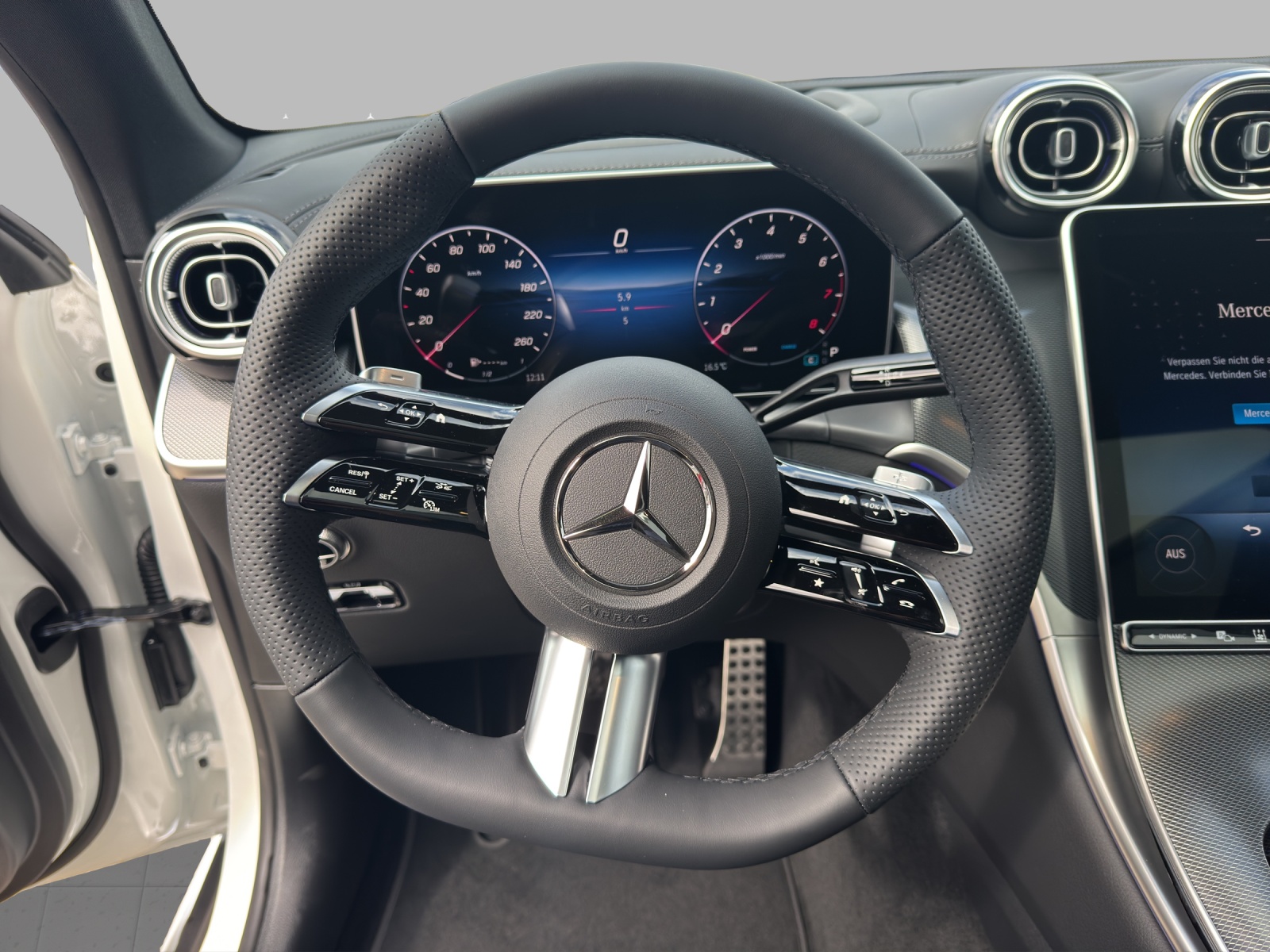 MERCEDES-BENZ GLC 300 4Matic 9G-Tronic - 10