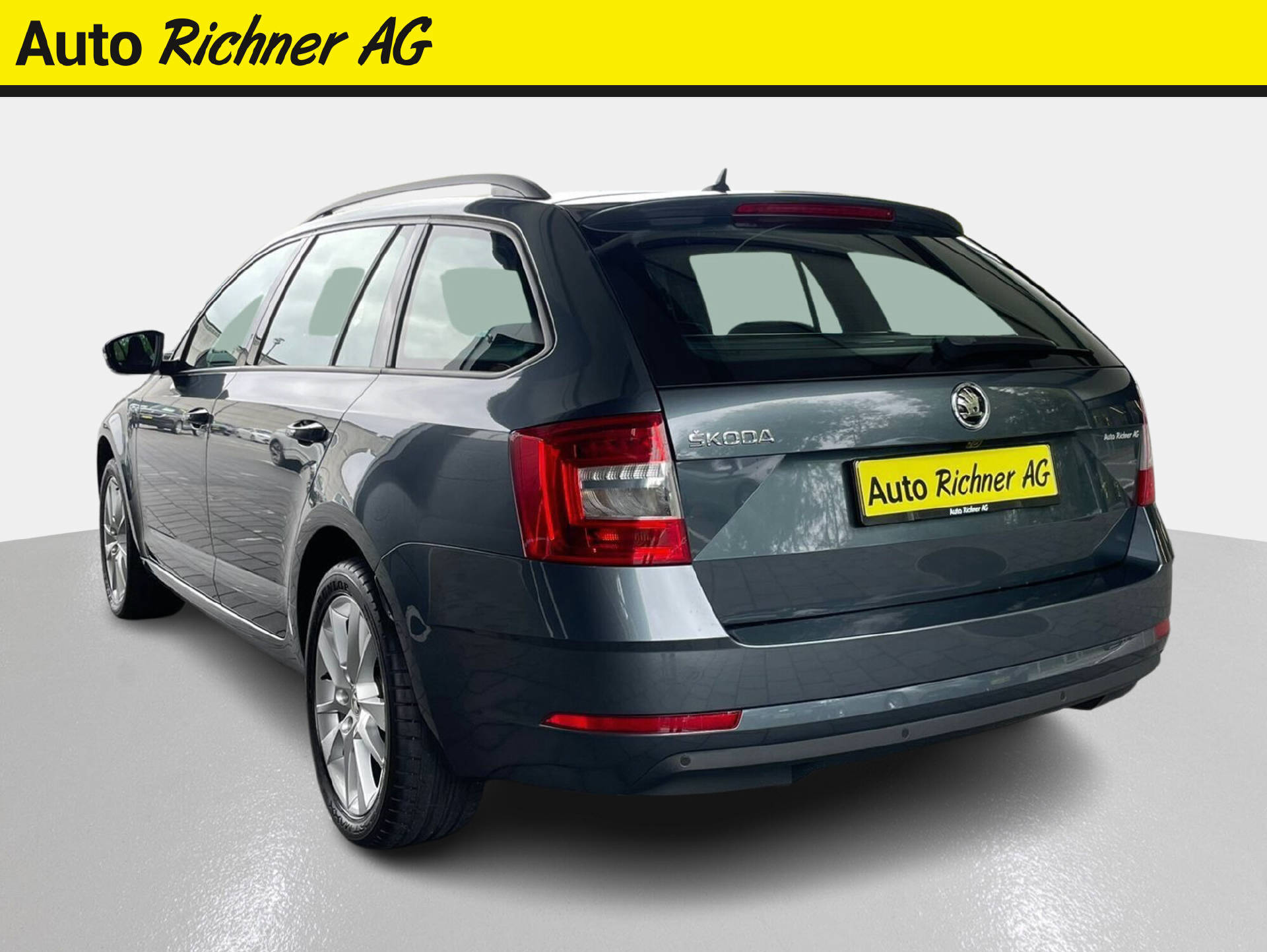 SKODA Octavia Combi 2.0 TDI 184 Ambition 4×4 DSG-4