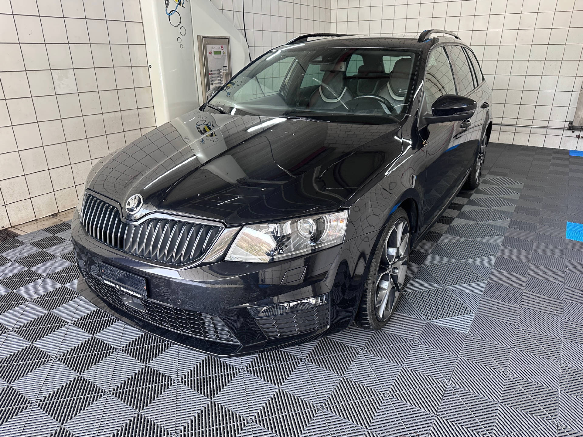SKODA Octavia Combi 2.0 TDI 184 RS 4x4 DSG