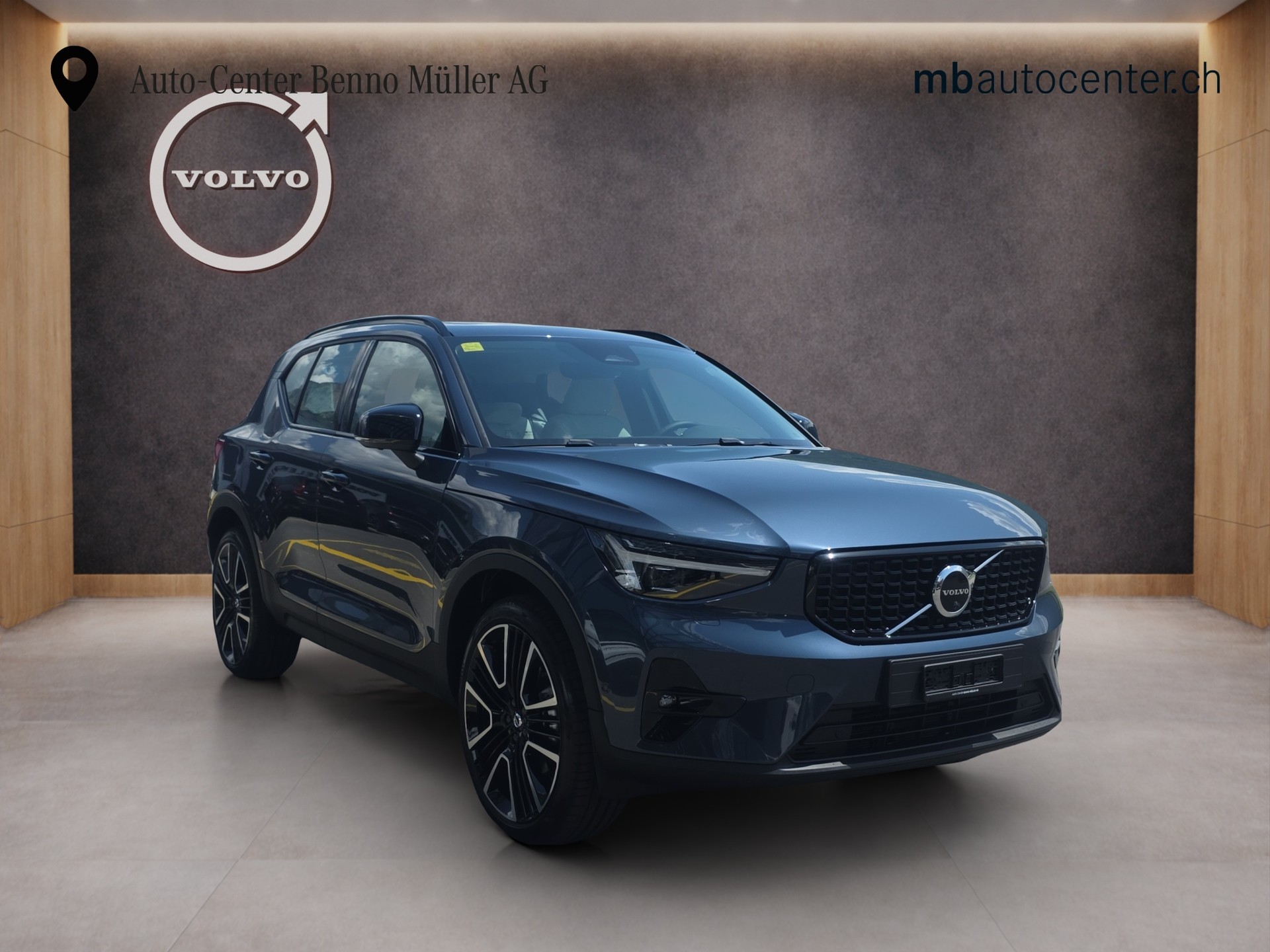 VOLVO XC40 2.0 B4 MH Ultra Dark - 7
