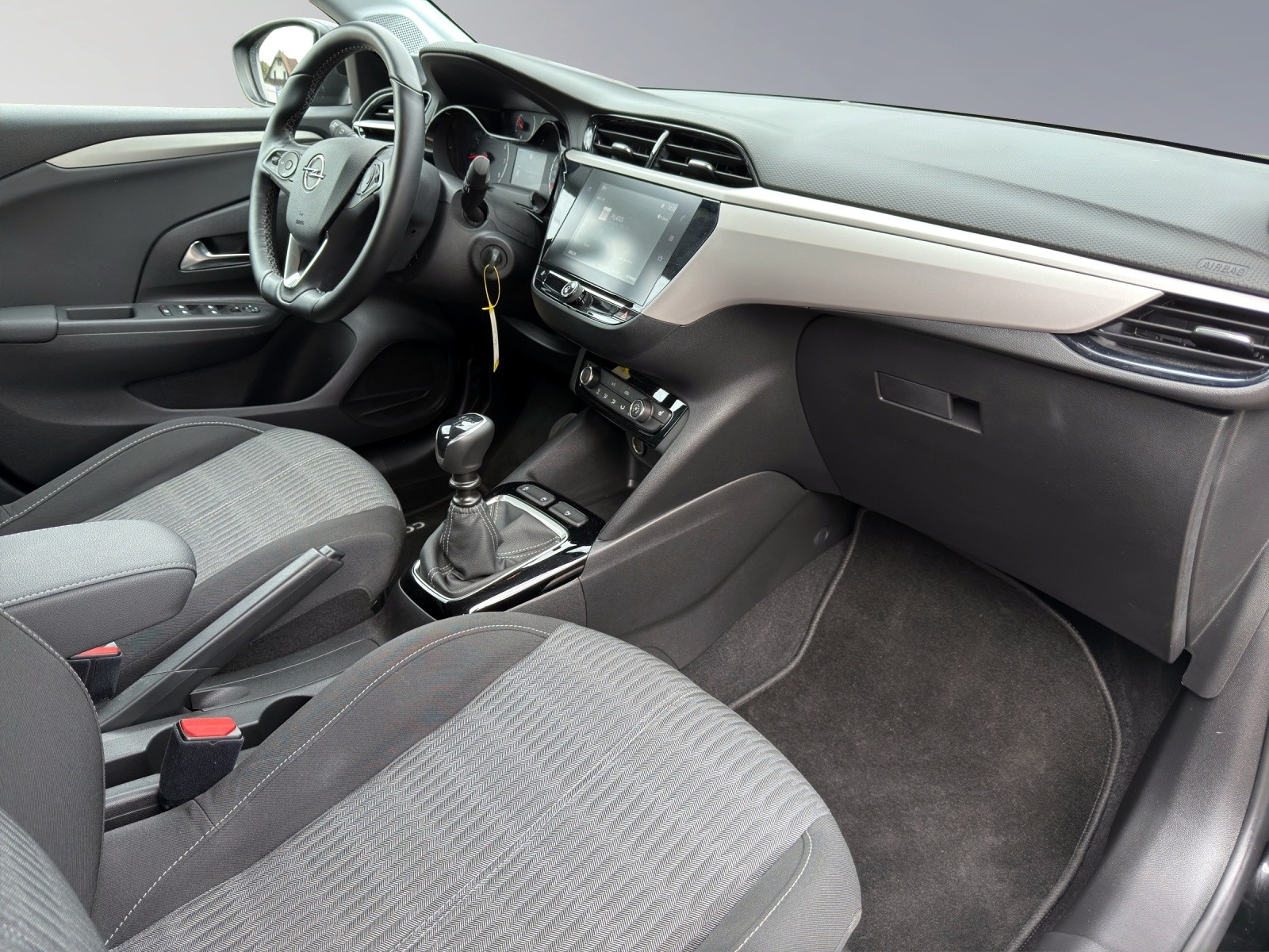 OPEL Corsa 1.2 T Edition - 13