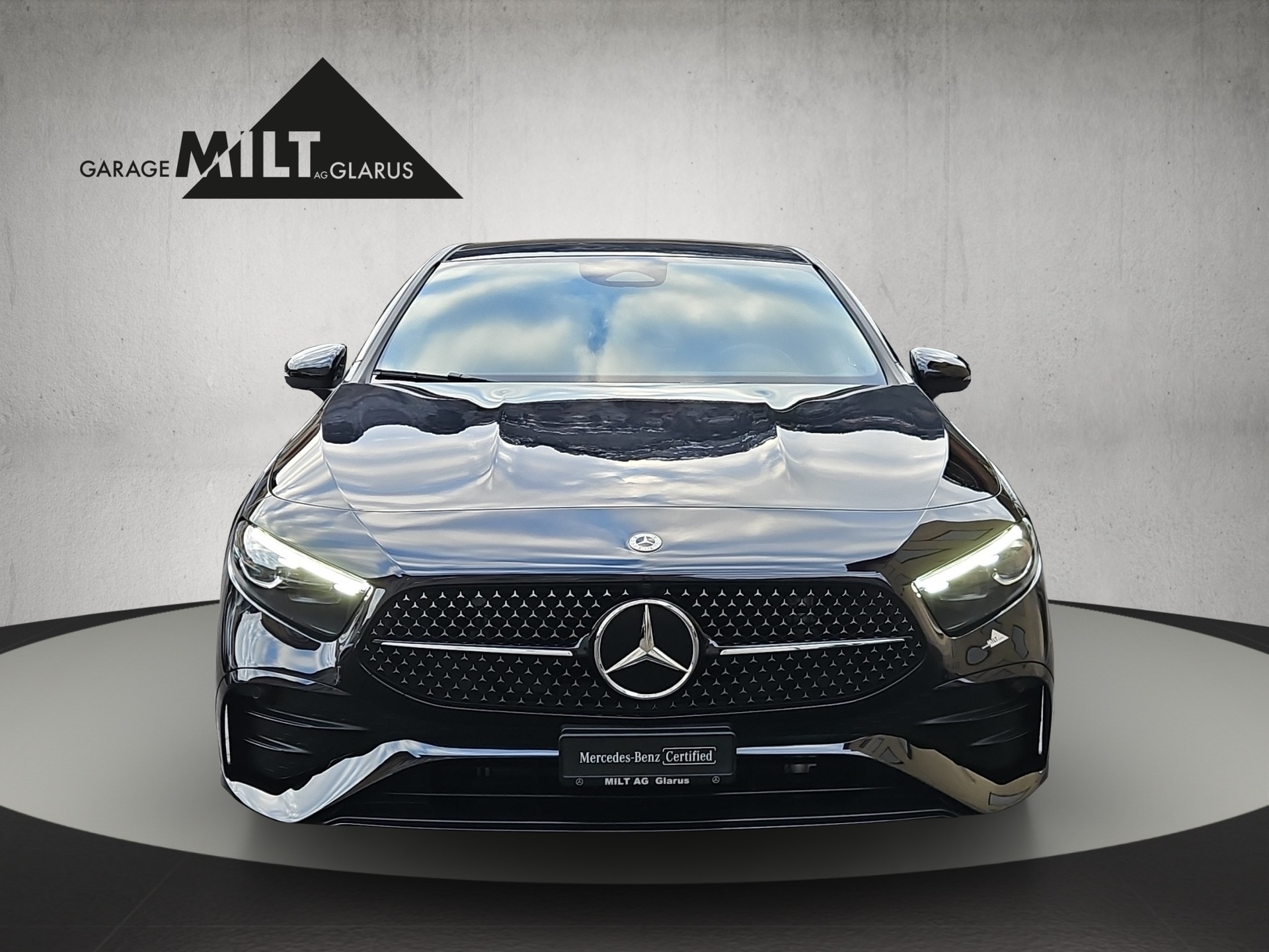 MERCEDES-BENZ A 220 AMG Line 4m - 3