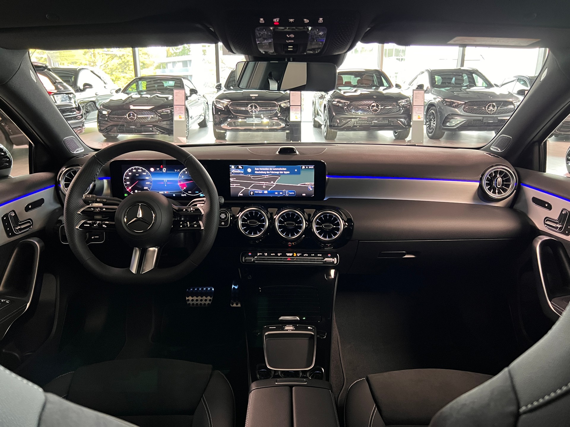 MERCEDES-BENZ A 250 4Matic 8G-DCT - 10