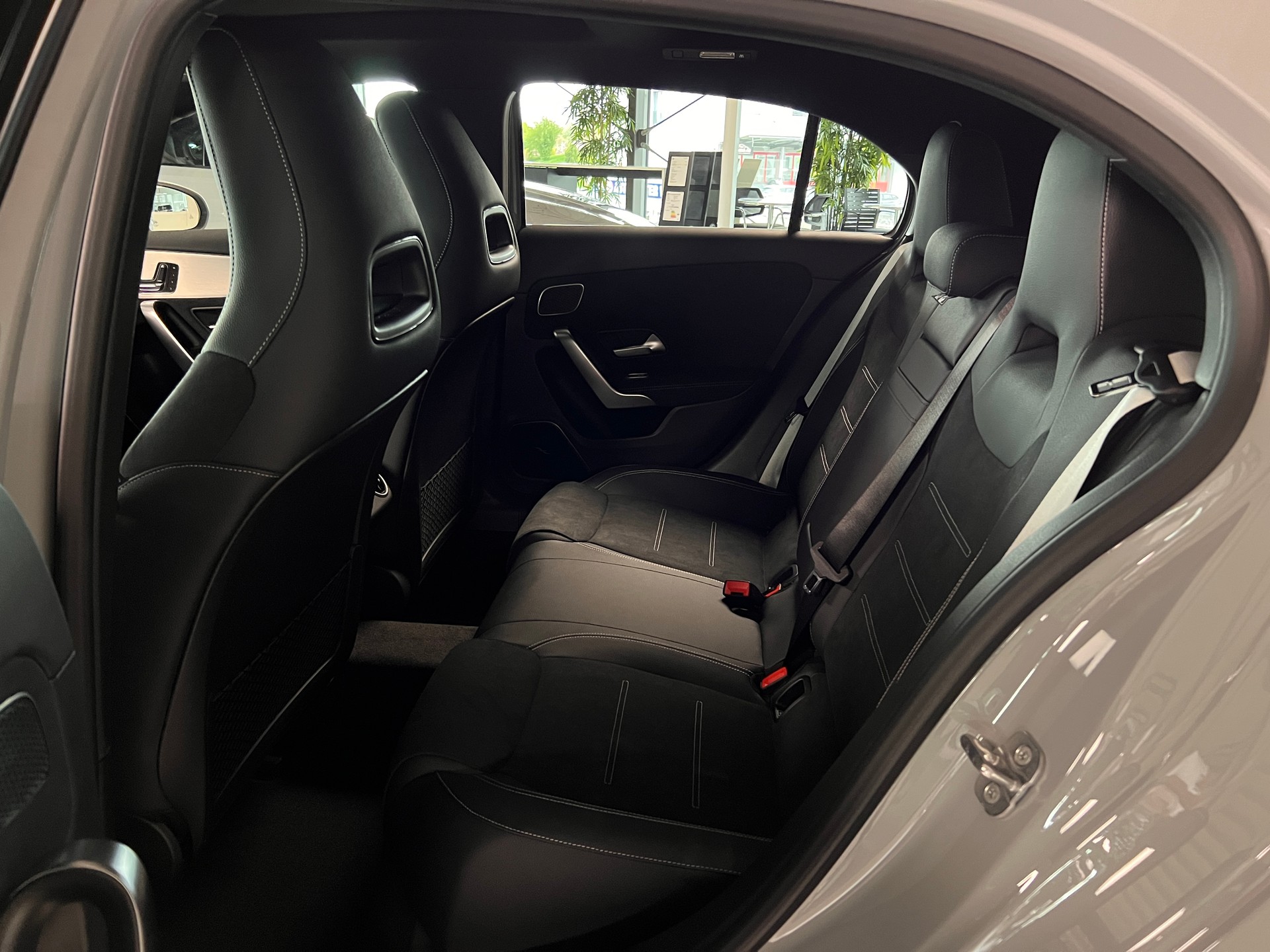 MERCEDES-BENZ A 250 4Matic 8G-DCT - 7