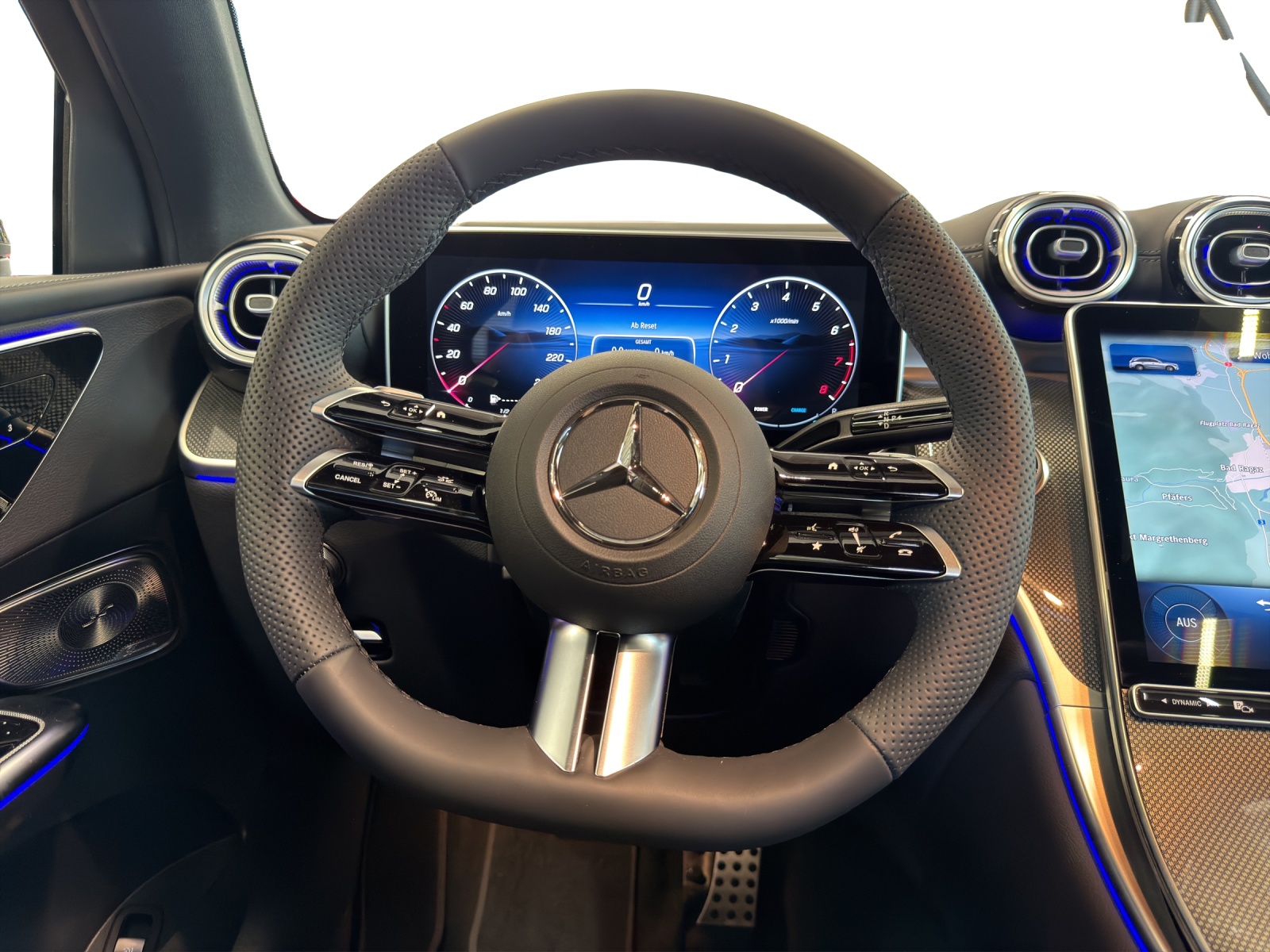 MERCEDES-BENZ GLC 300 4Matic 9G-Tronic - 9