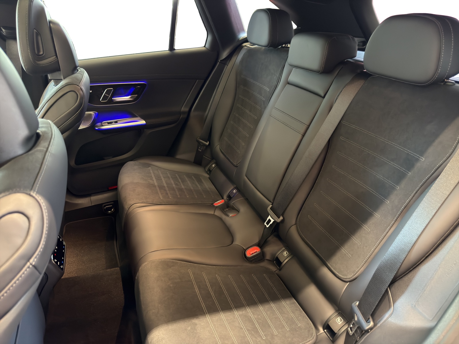 MERCEDES-BENZ GLC 300 4Matic 9G-Tronic - 13