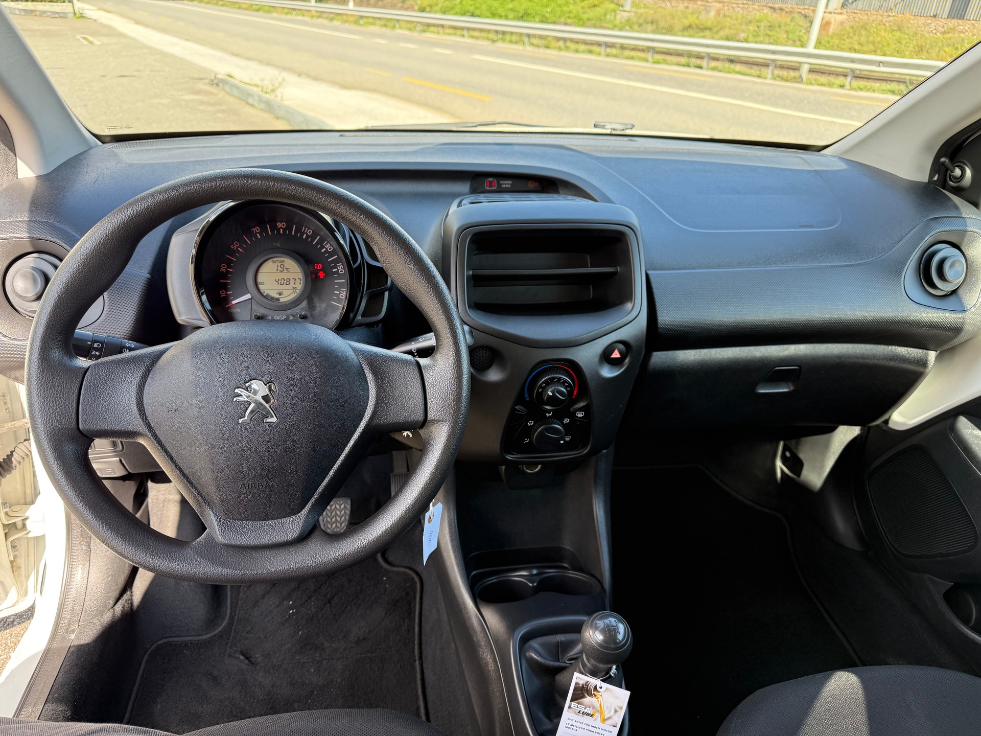 PEUGEOT 108 1.0 VTi Access - 10