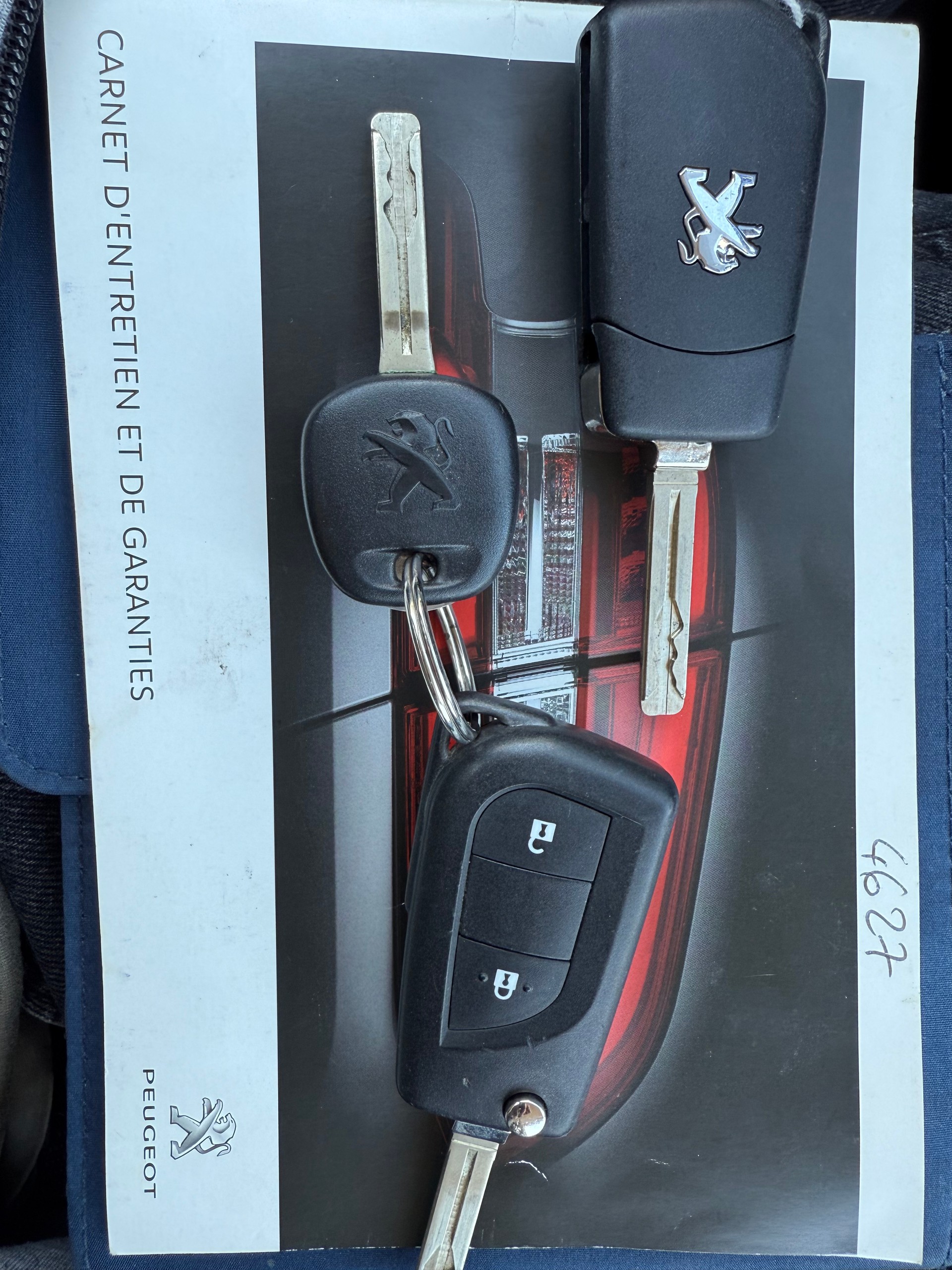 PEUGEOT 108 1.0 VTi Access - 16