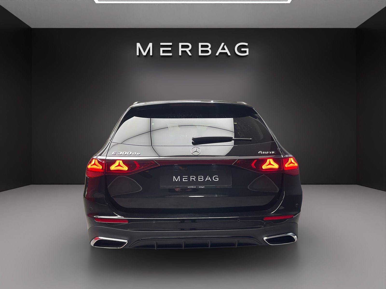 MERCEDES-BENZ E 300 de 4MATIC T-Modell mit EQ Hybrid 9G-Tronic - 5