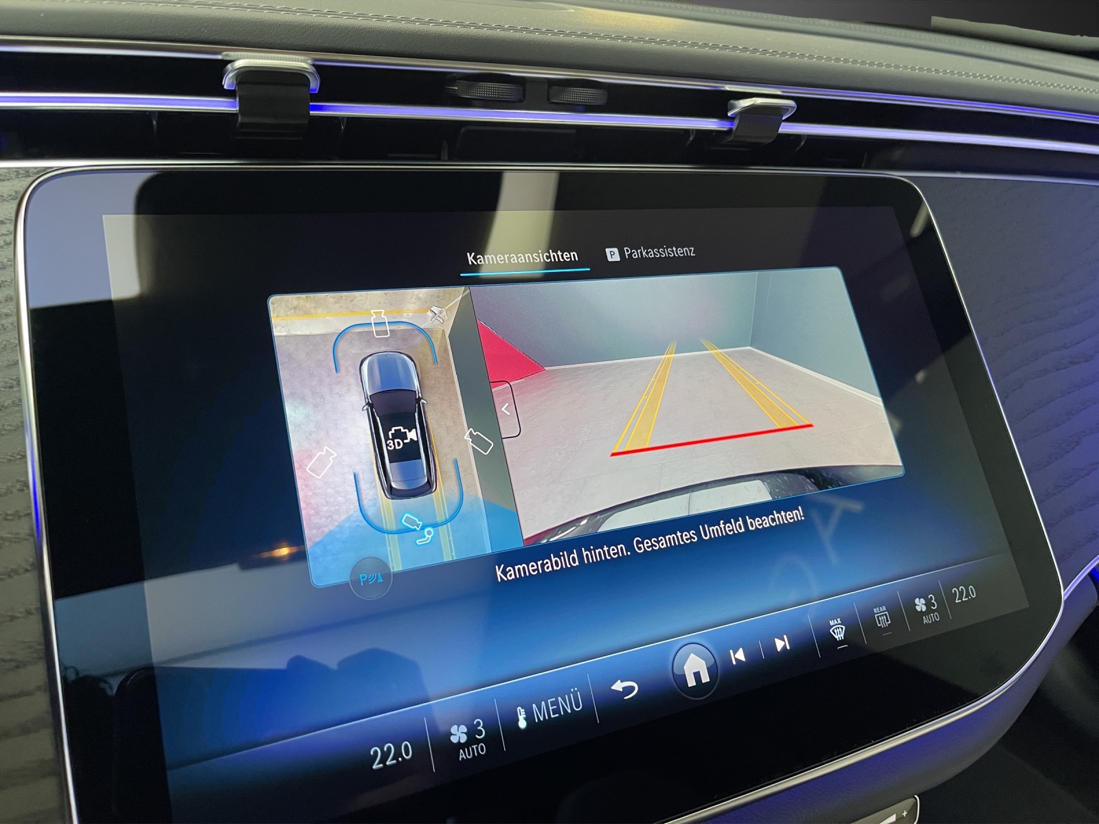 MERCEDES-BENZ E 300 de 4MATIC T-Modell mit EQ Hybrid 9G-Tronic - 12