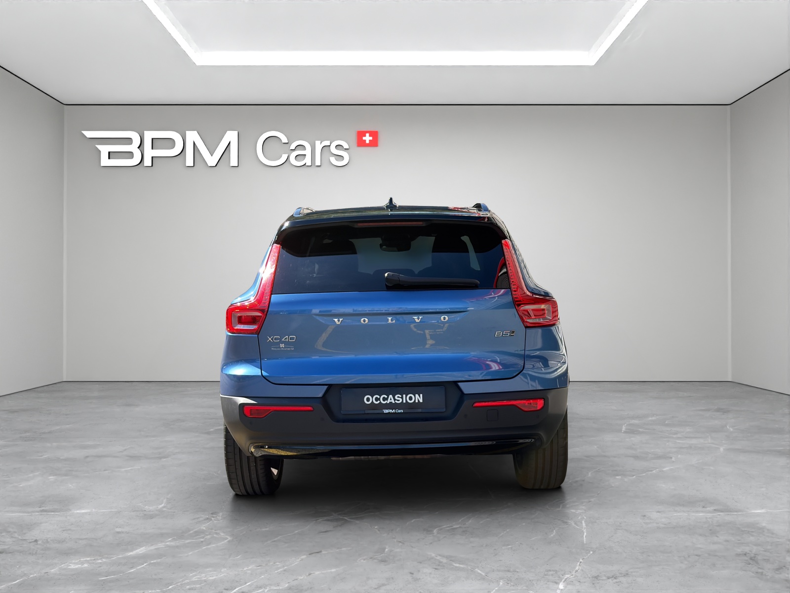 VOLVO XC40 2.0 B5 MH R-Design AWD - 5