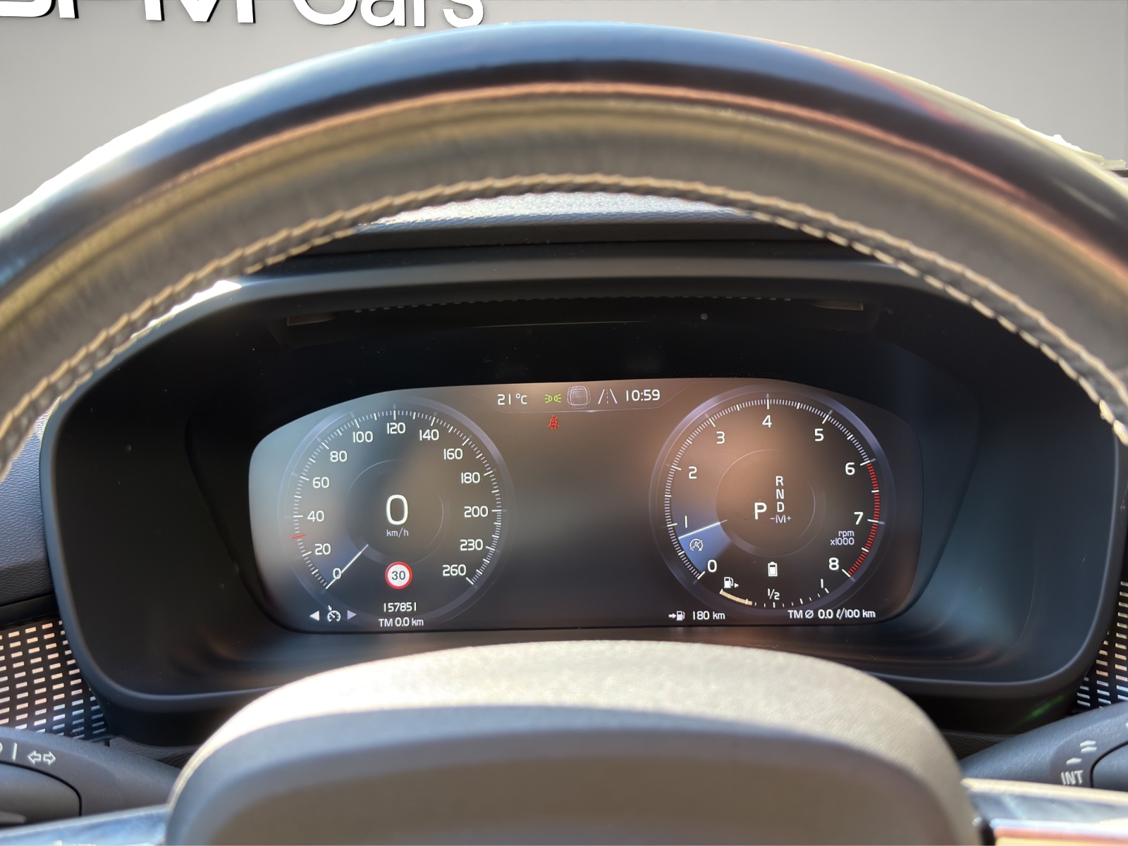 VOLVO XC40 2.0 B5 MH R-Design AWD - 14