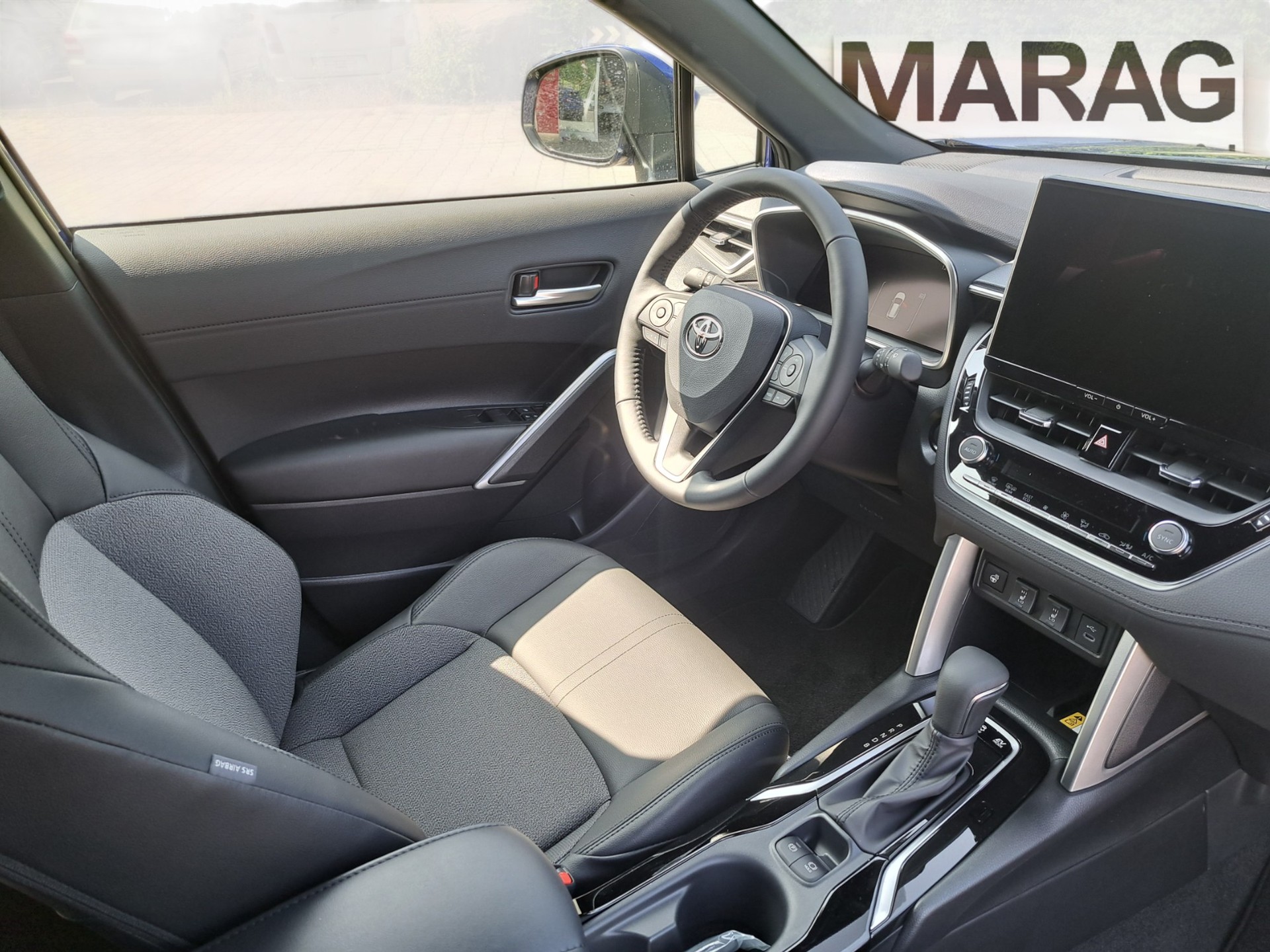 TOYOTA Corolla Cross 2.0 Trend e-CVT - 9