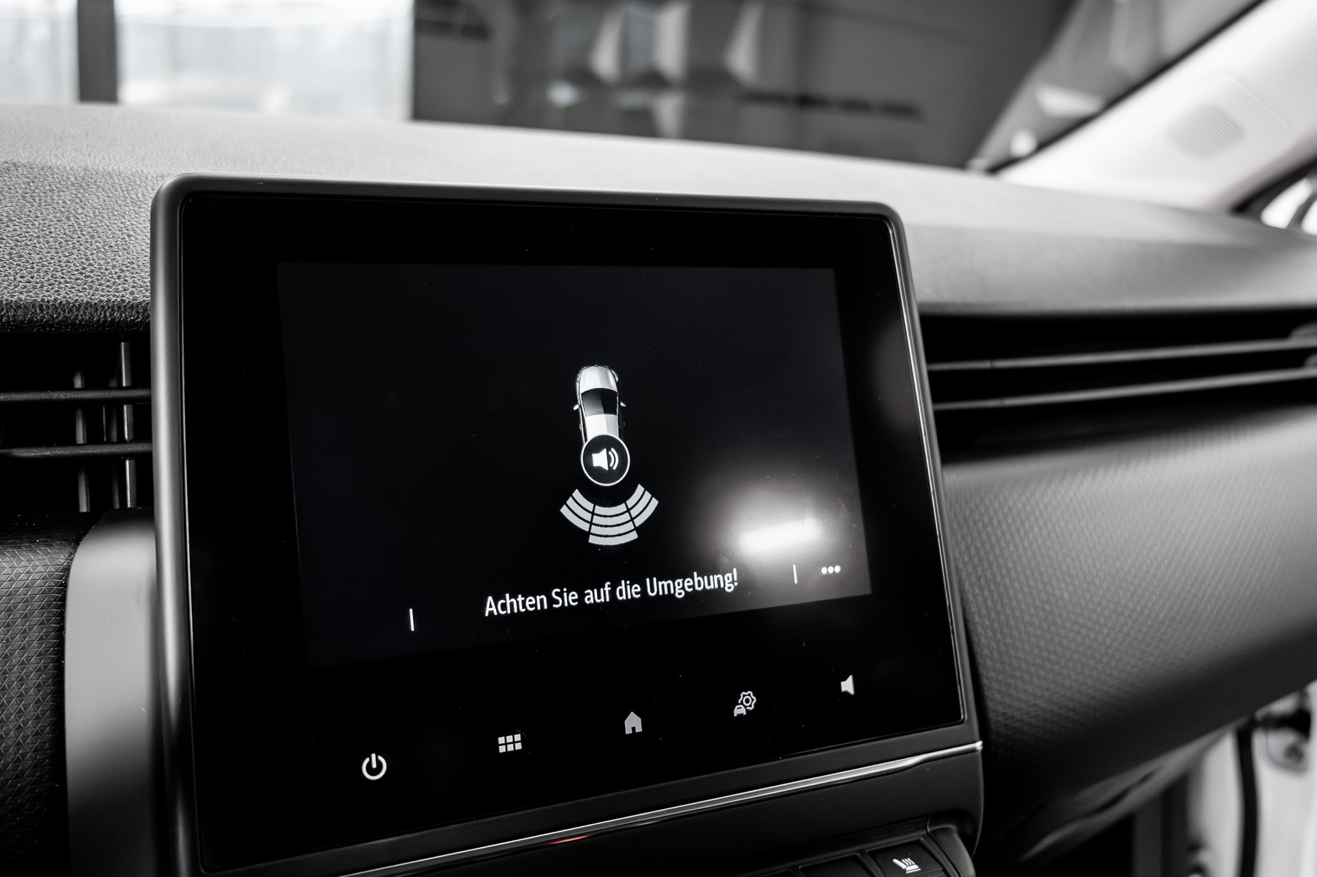 RENAULT Clio 1.0 Intens CVT - 13