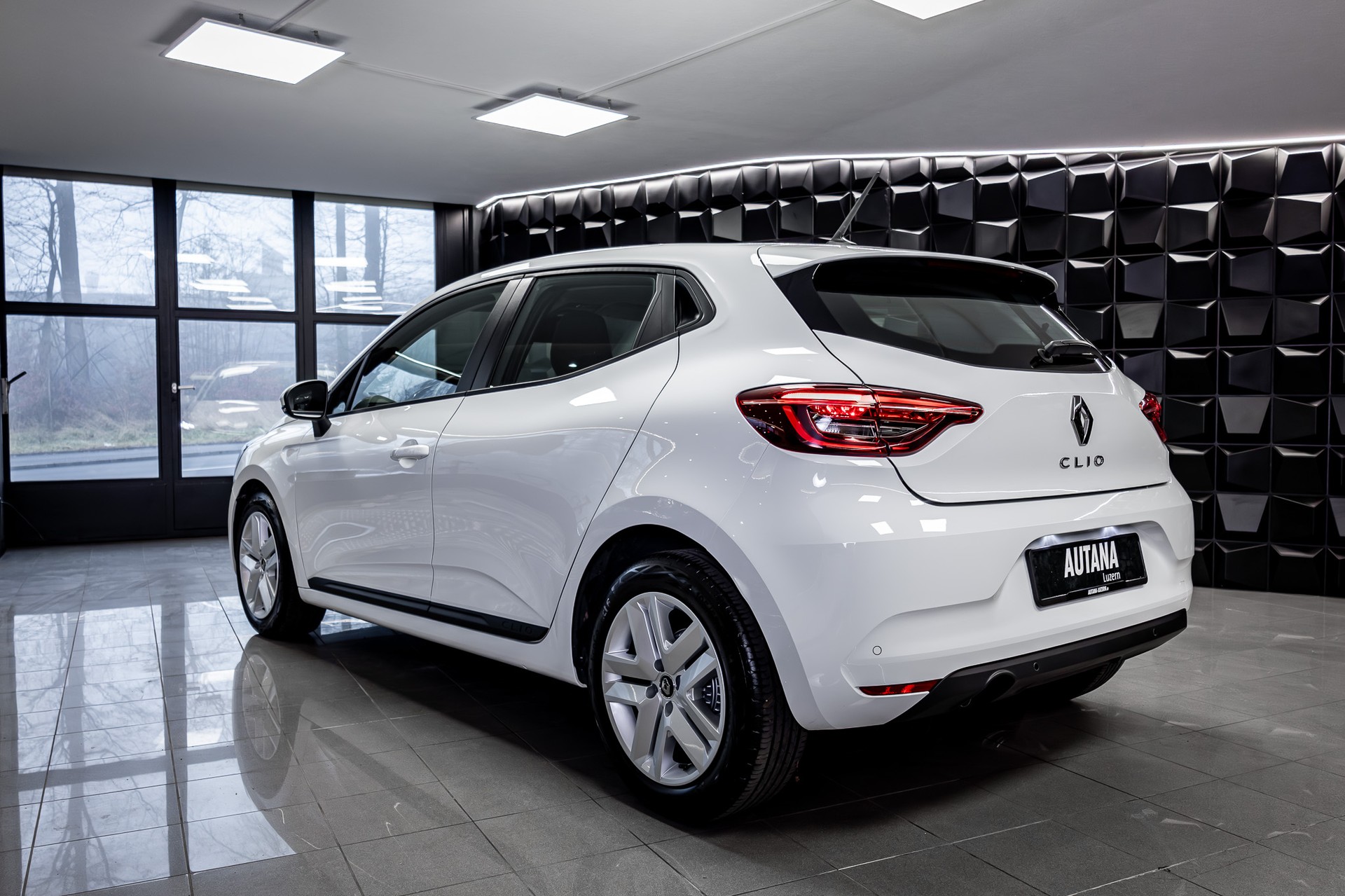 RENAULT Clio 1.0 Intens CVT - 3