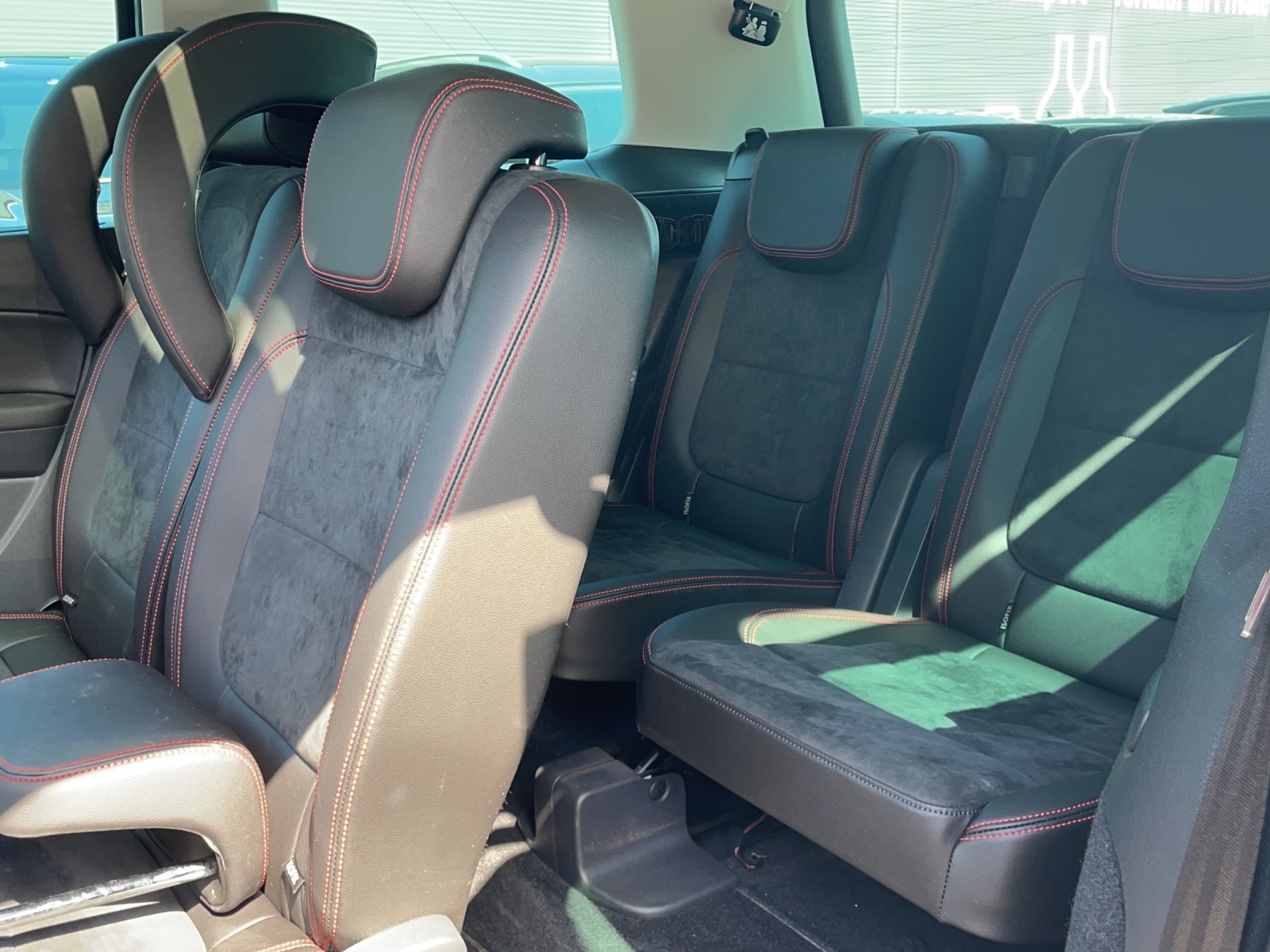 SEAT Alhambra 2.0 TSI FR Line DSG - 14