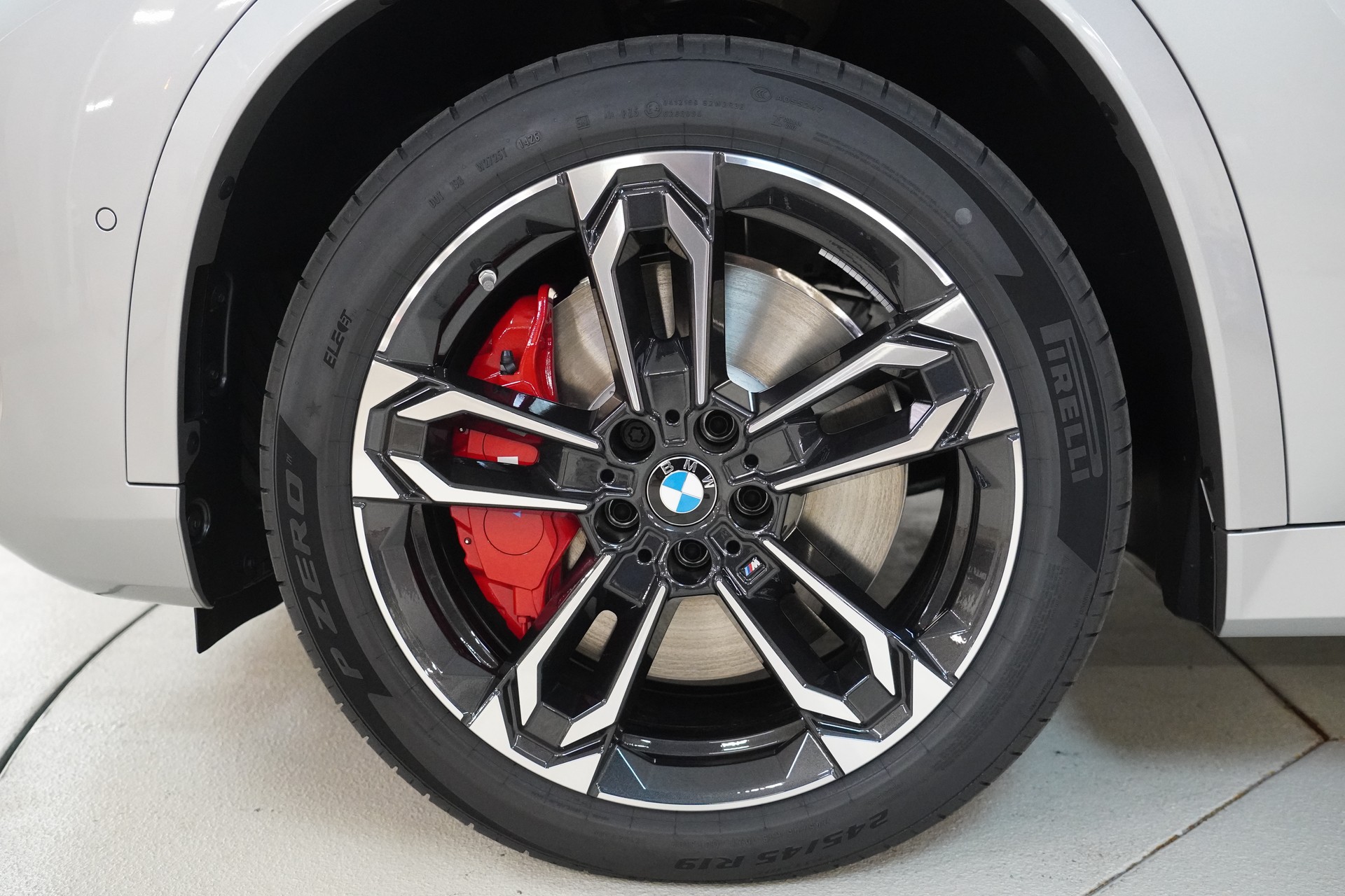 BMW iX1 xDrive 30 M Sport Pro - 10