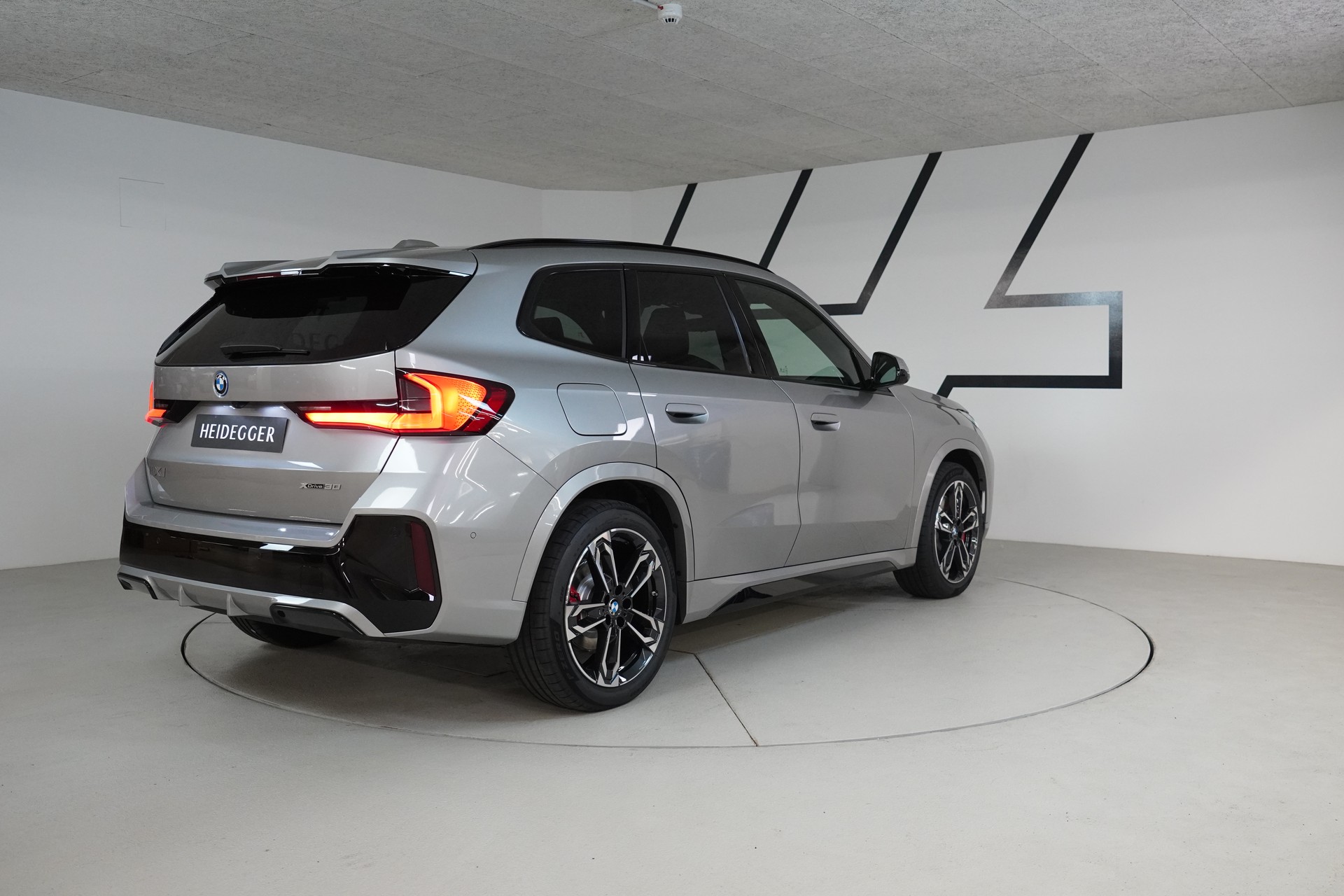 BMW iX1 xDrive 30 M Sport Pro - 7