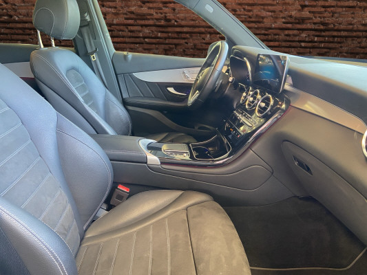 MERCEDES-BENZ GLC 220 d AMG Line 4Matic - 13