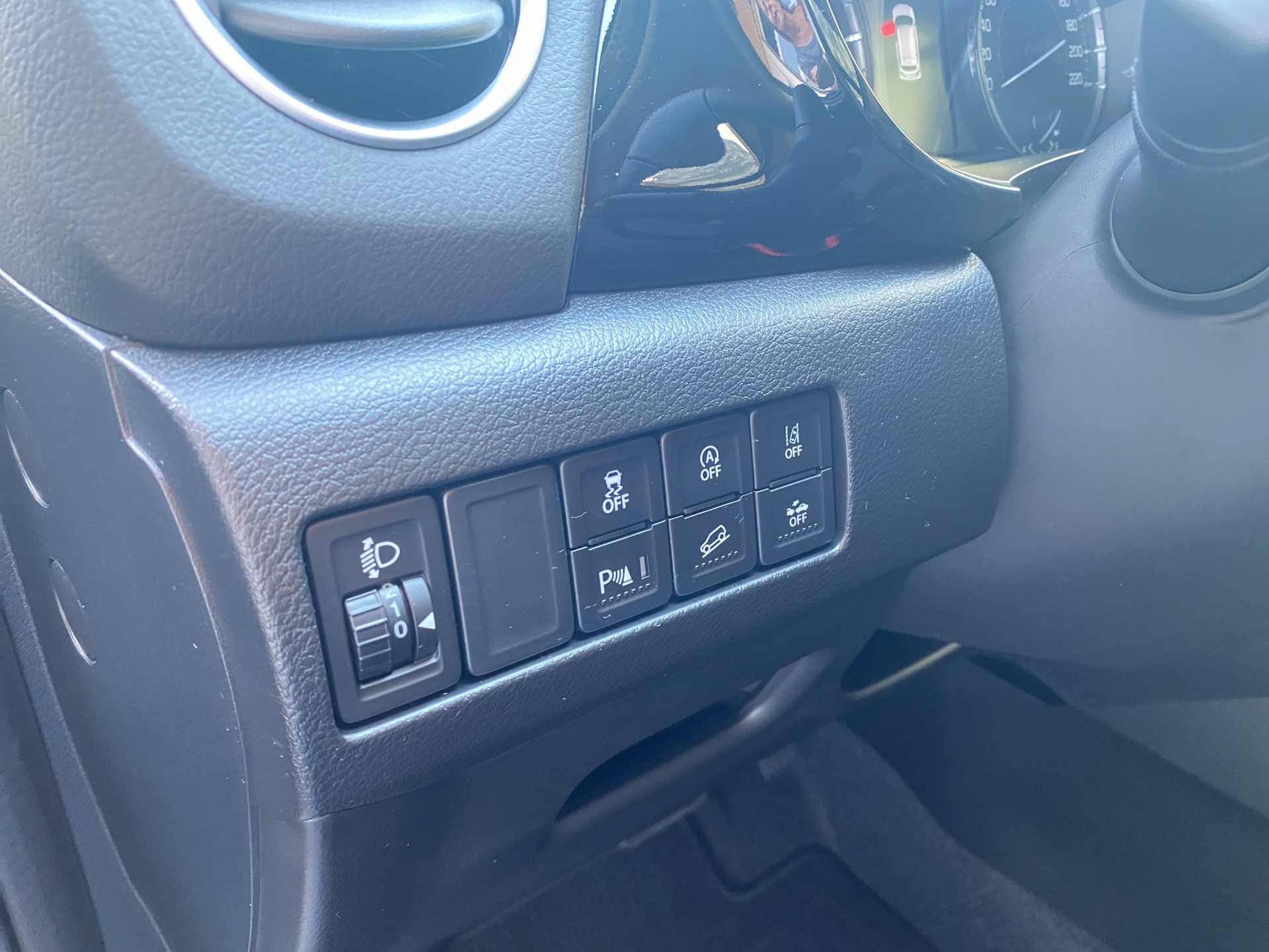 SUZUKI Vitara 1.4 Boosterjet Black Edition Top 4x4 Hybrid Automatic - 14