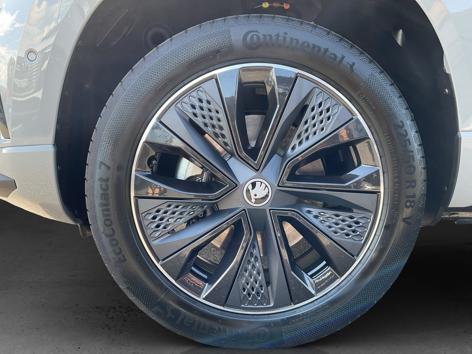 SKODA Karoq 2.0 TSI SportLine 4x4 DSG - 13