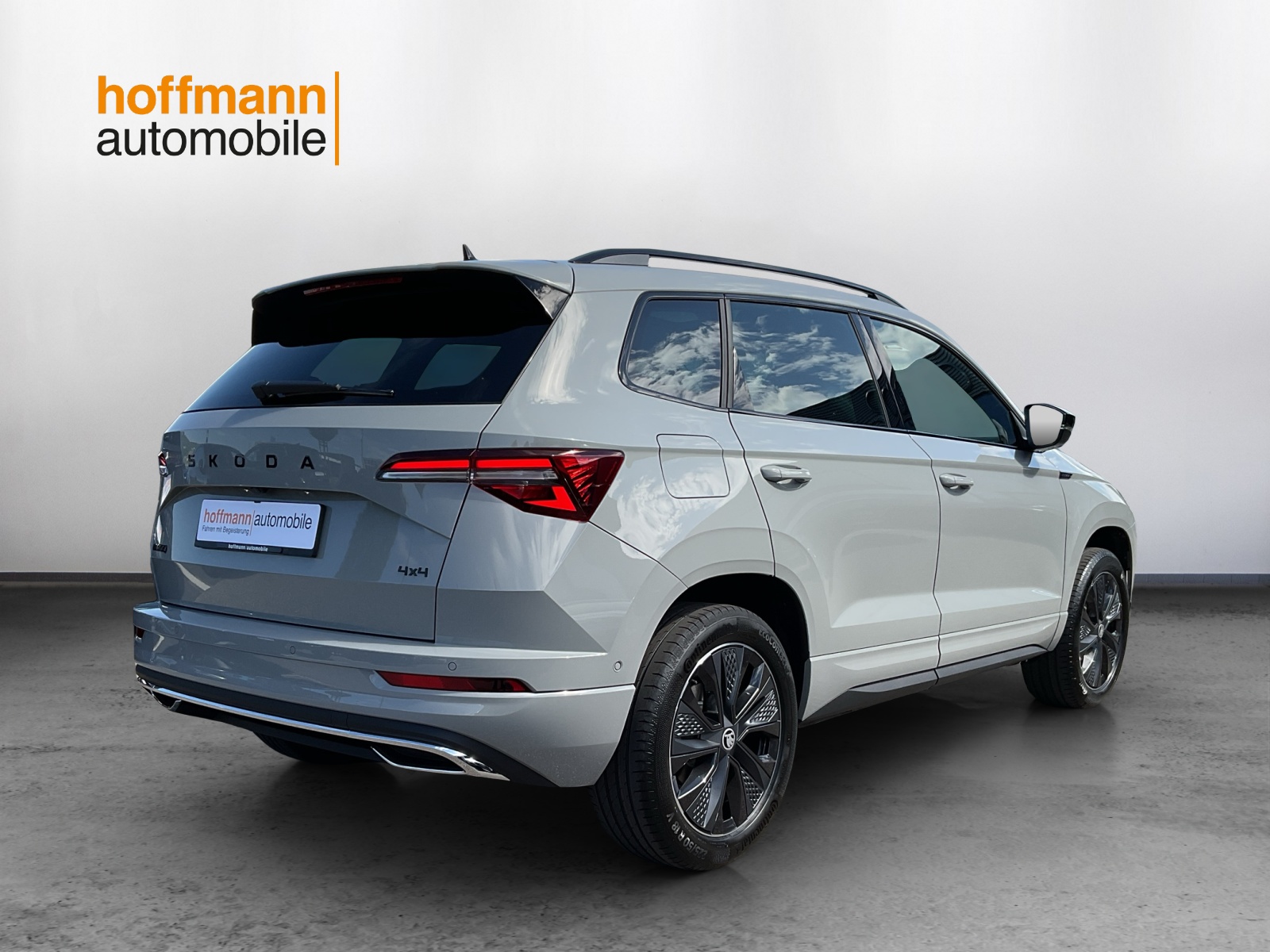 SKODA Karoq 2.0 TSI SportLine 4x4 DSG - 4