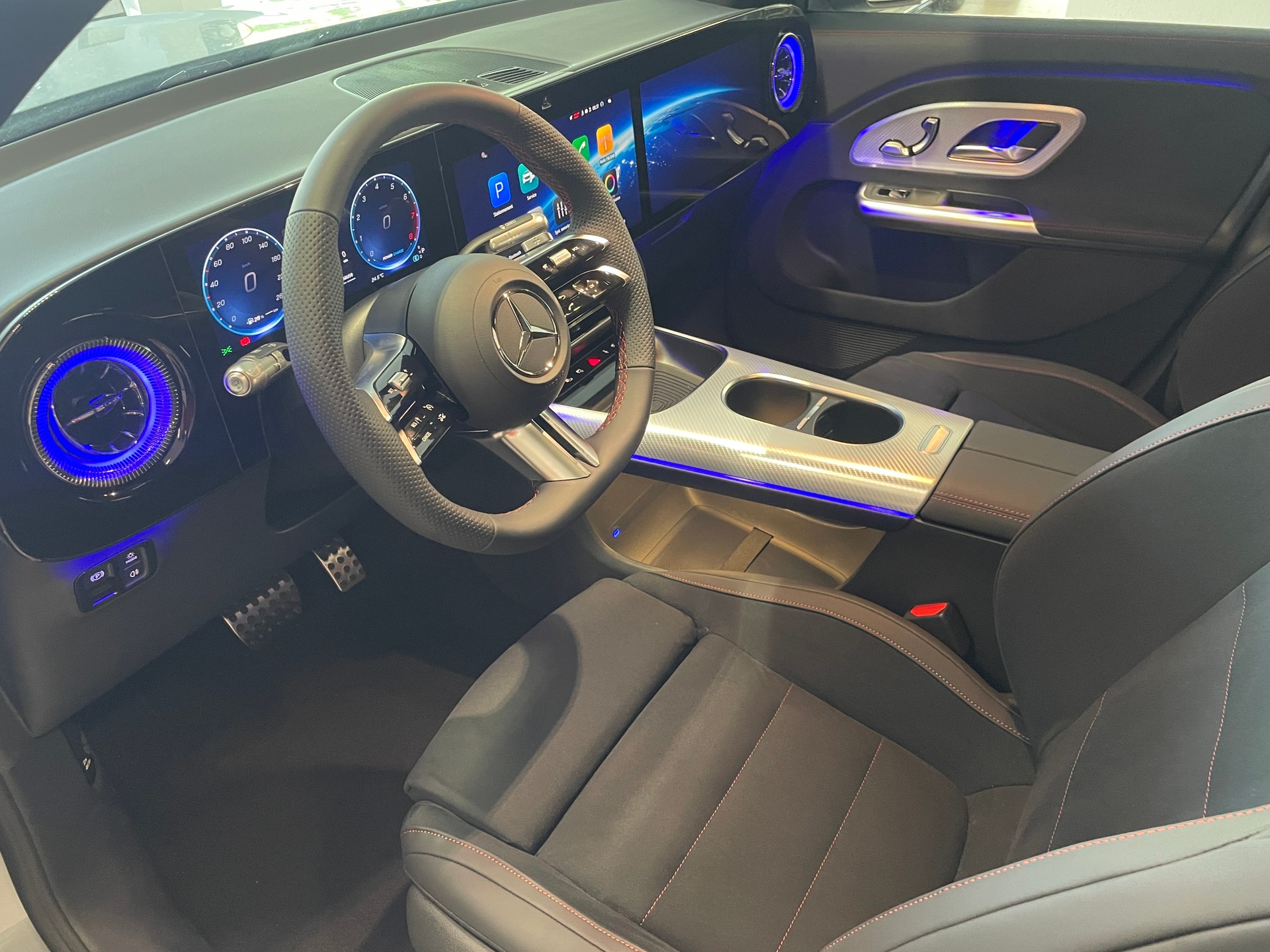 MERCEDES-BENZ GLB 220 4M AMG Line 7places - 11