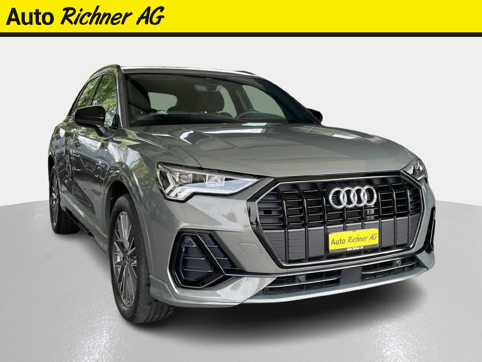 AUDI Q3 1.4 45 TFSI e S line S-Tronic-0