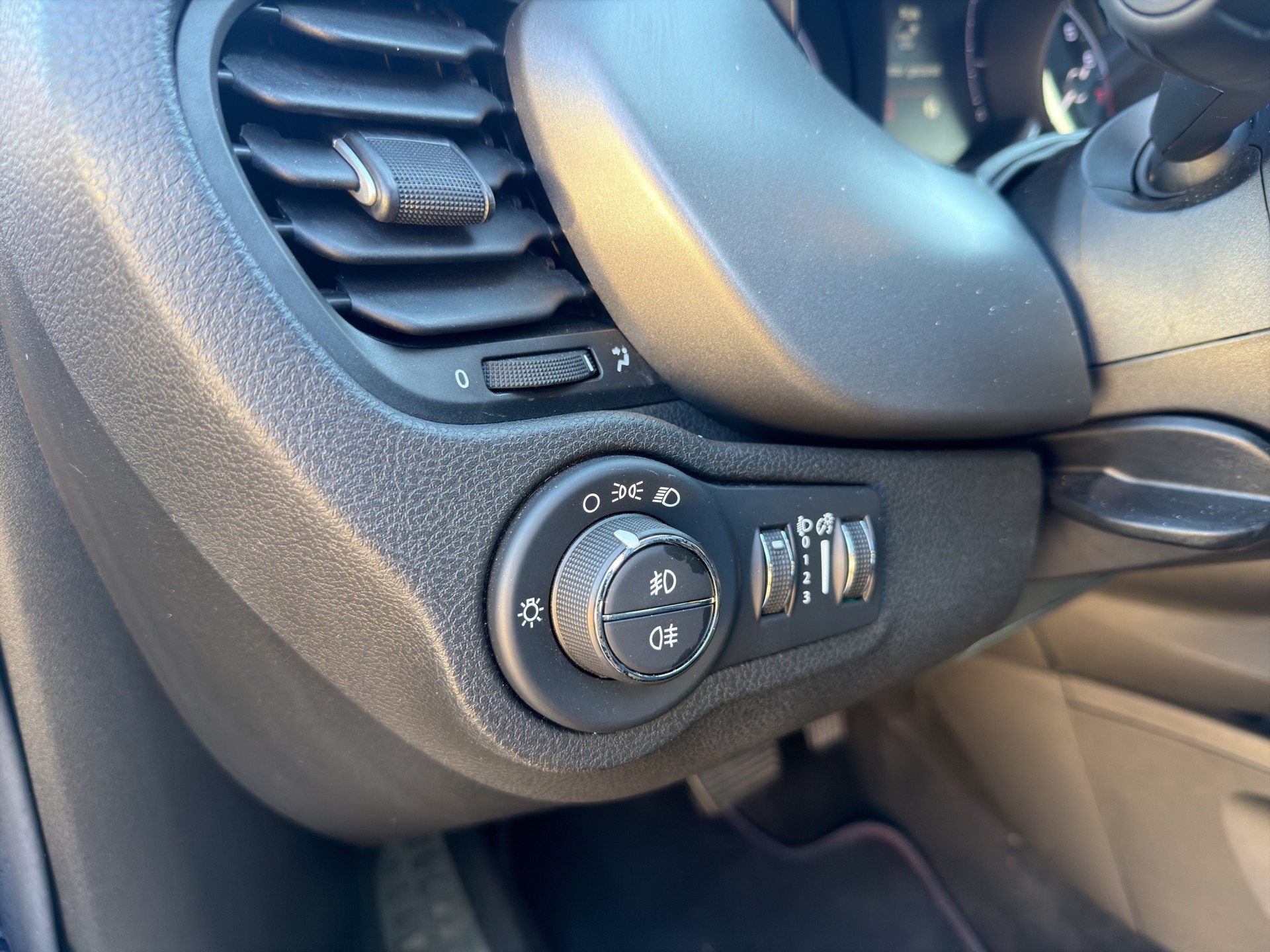 FIAT 500 X 1.5 Hybrid Sport - 24