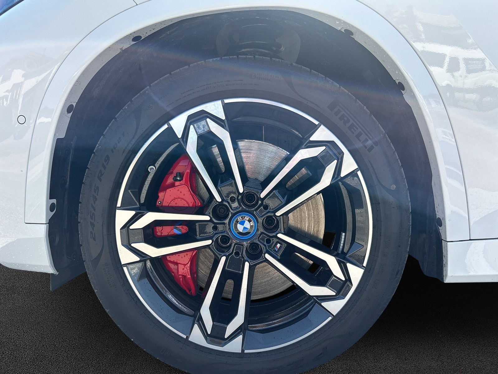 BMW iX1 xDrive 30 M Sport Pro - 9