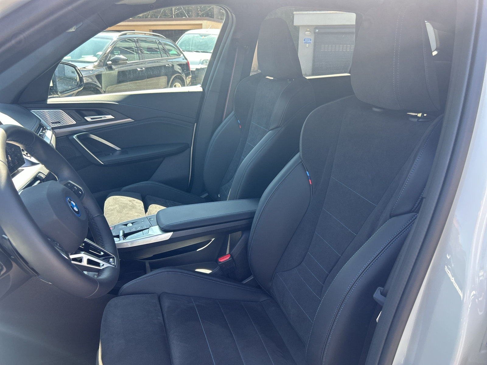 BMW iX1 xDrive 30 M Sport Pro - 10