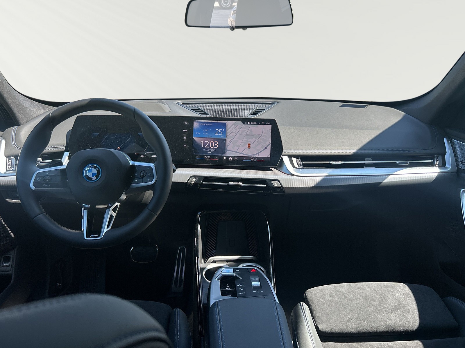 BMW iX1 xDrive 30 M Sport Pro - 6