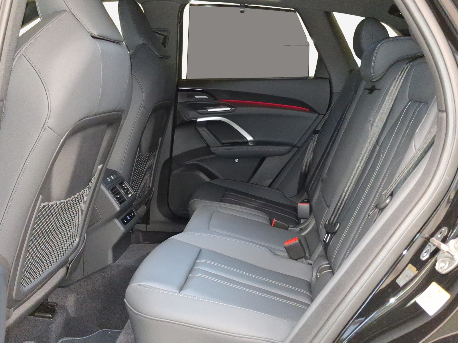 AUDI Q5 e-hybrid quattro 270 kW S-tronic - 12