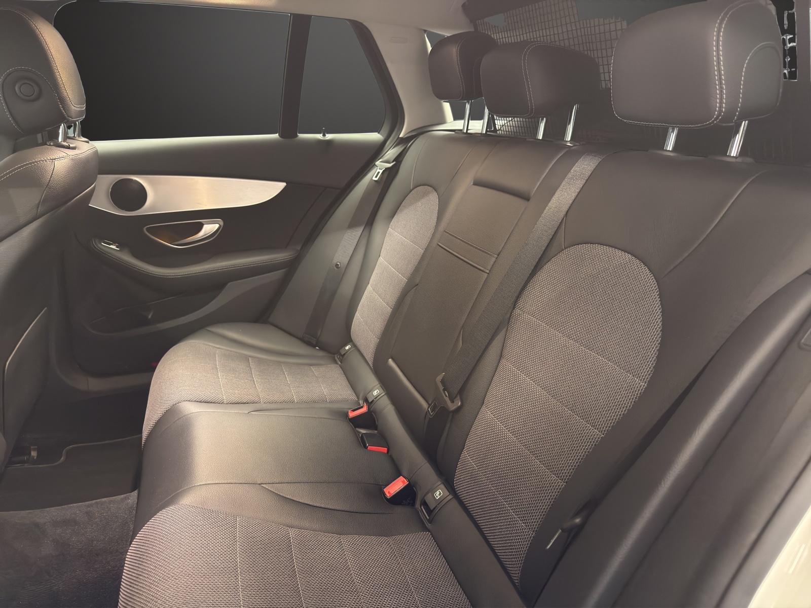 MERCEDES-BENZ C 200 Swiss Star Avantgarde 4M 9G-Tronic - 14