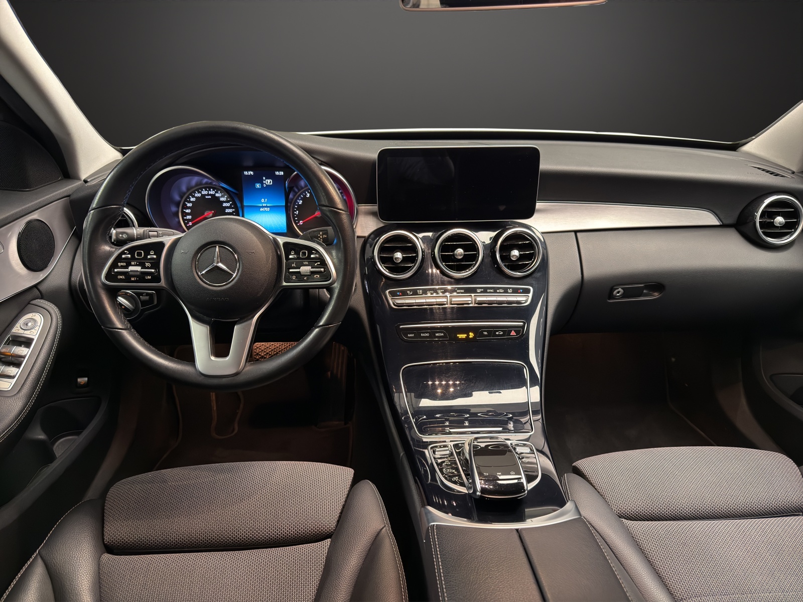 MERCEDES-BENZ C 200 Swiss Star Avantgarde 4M 9G-Tronic - 10