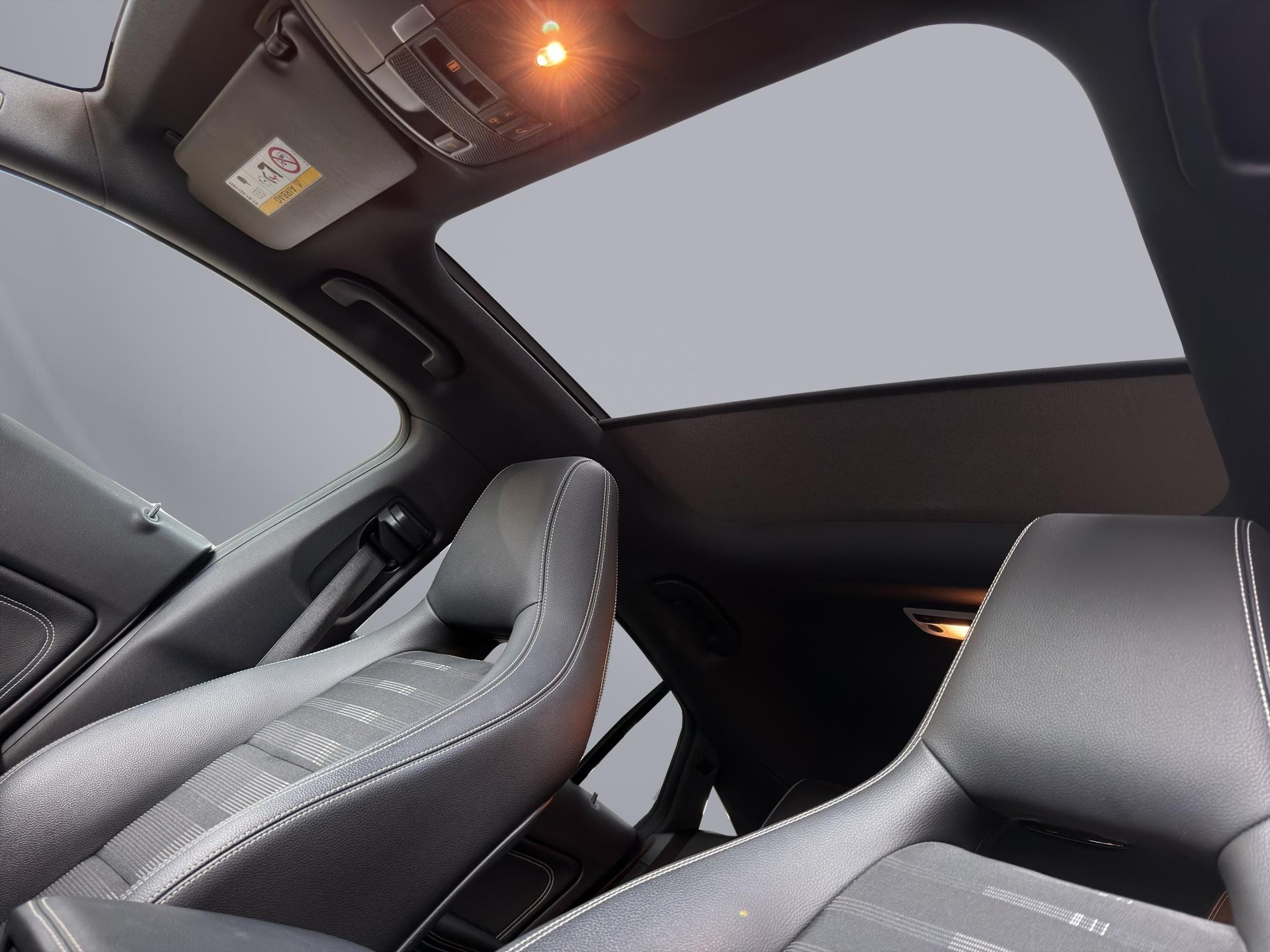 MERCEDES-BENZ CLA 220 Urban 4m Shooting Brake - 20