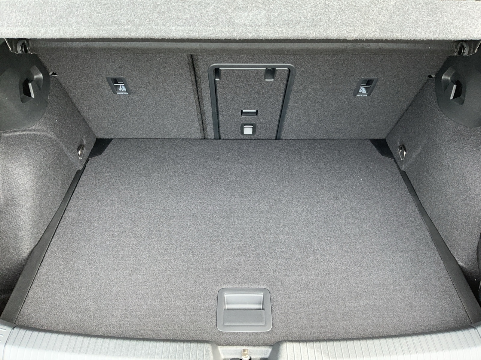 VW Golf 1.5 e TSI mHEV United DSG - 12